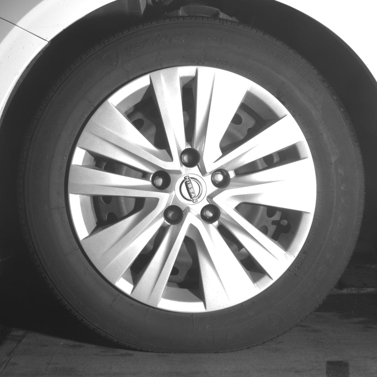 Thumbnail: 2025 Nissan Sentra - 9