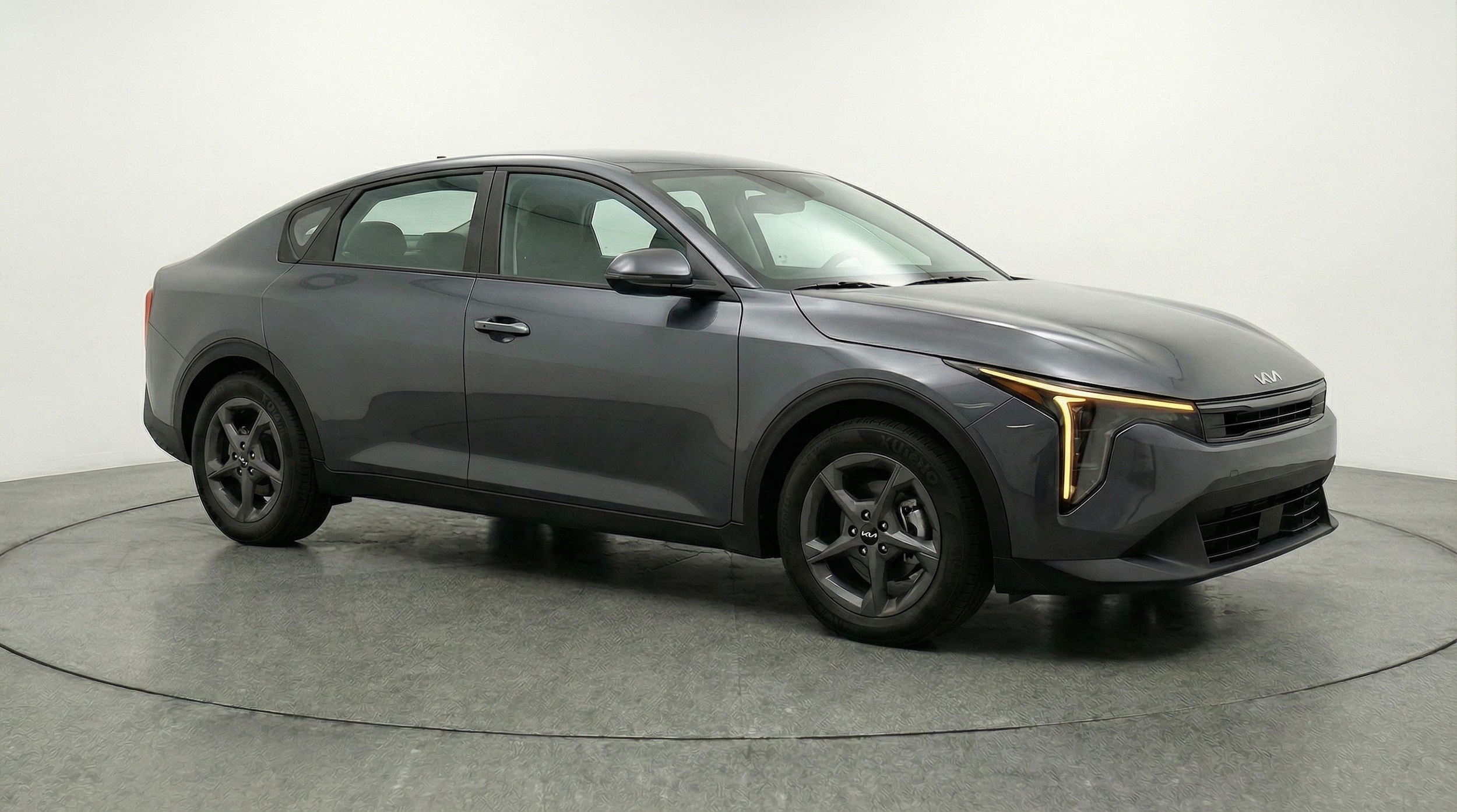 Thumbnail: 2025 Kia K4 - 1