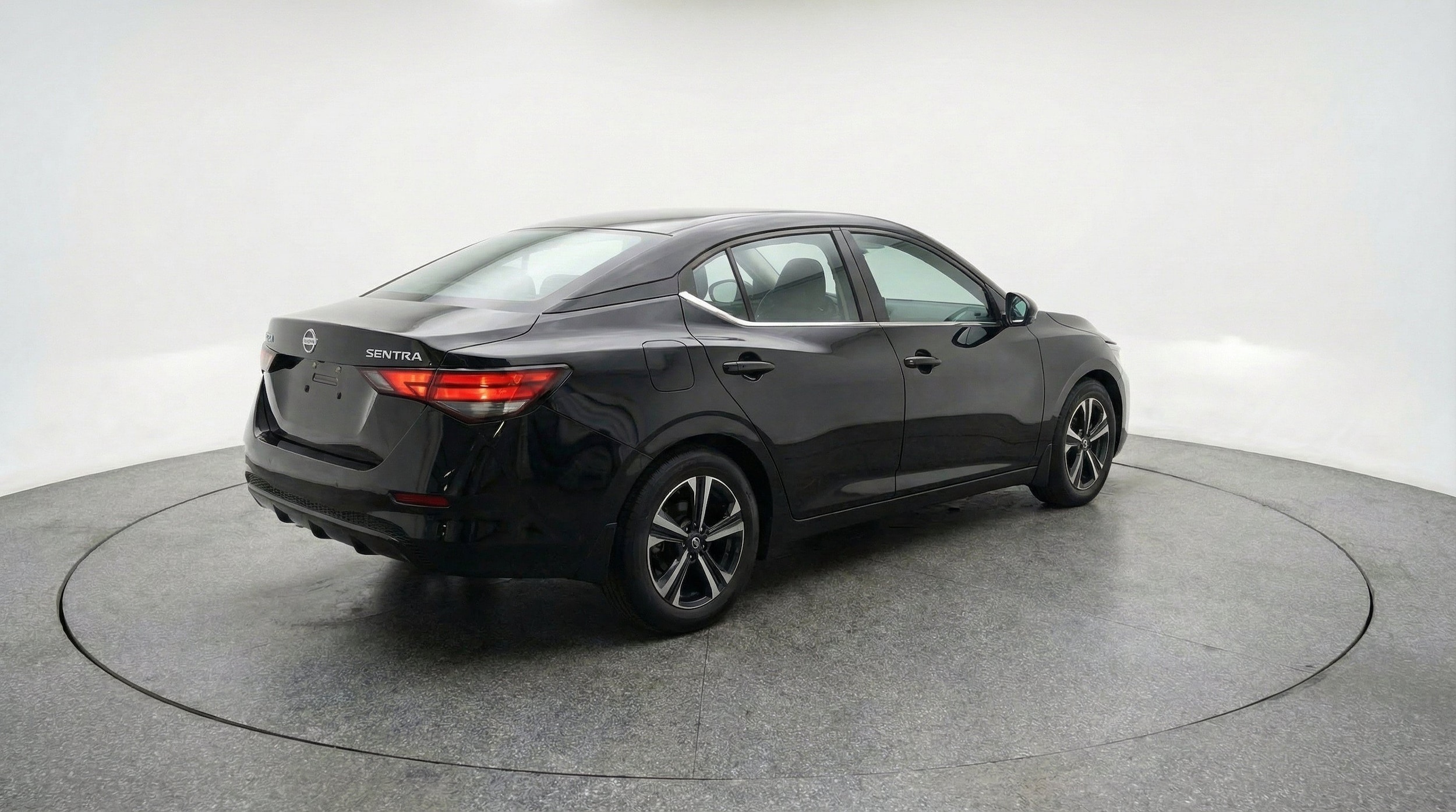 Thumbnail: 2025 Nissan Sentra - 9