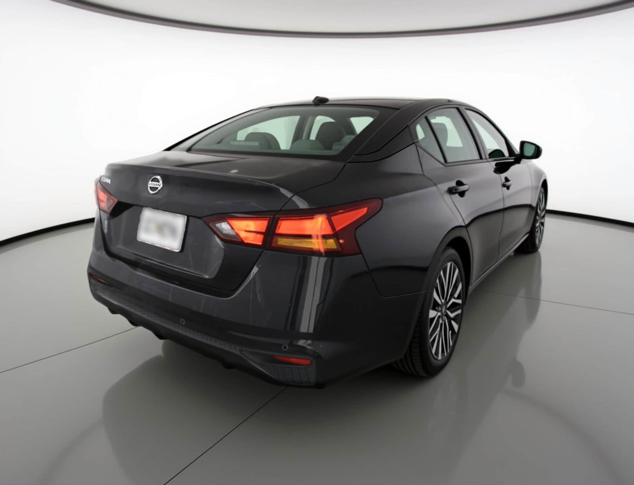 Thumbnail: 2025 Nissan Altima - 7