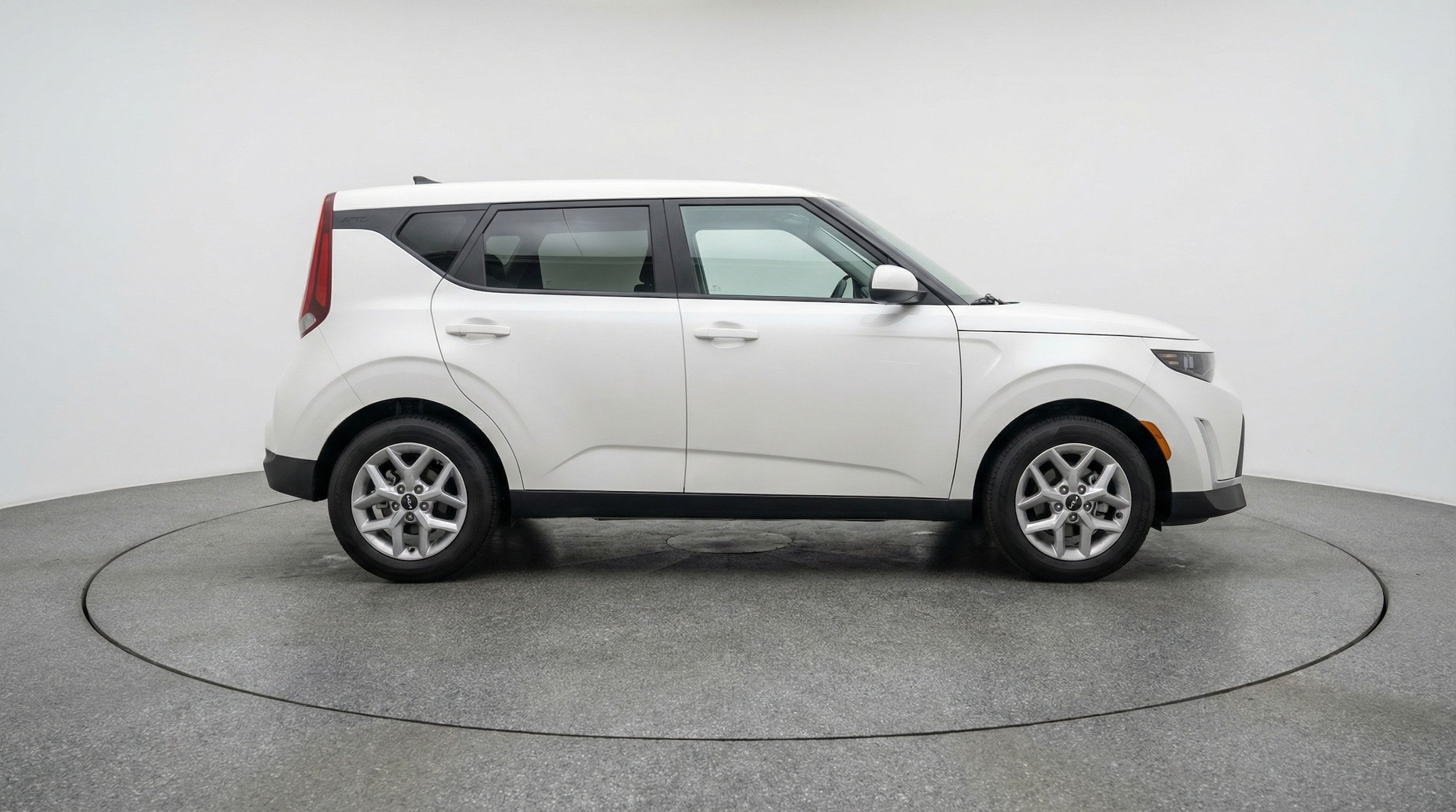 Thumbnail: 2025 Kia Soul - 8