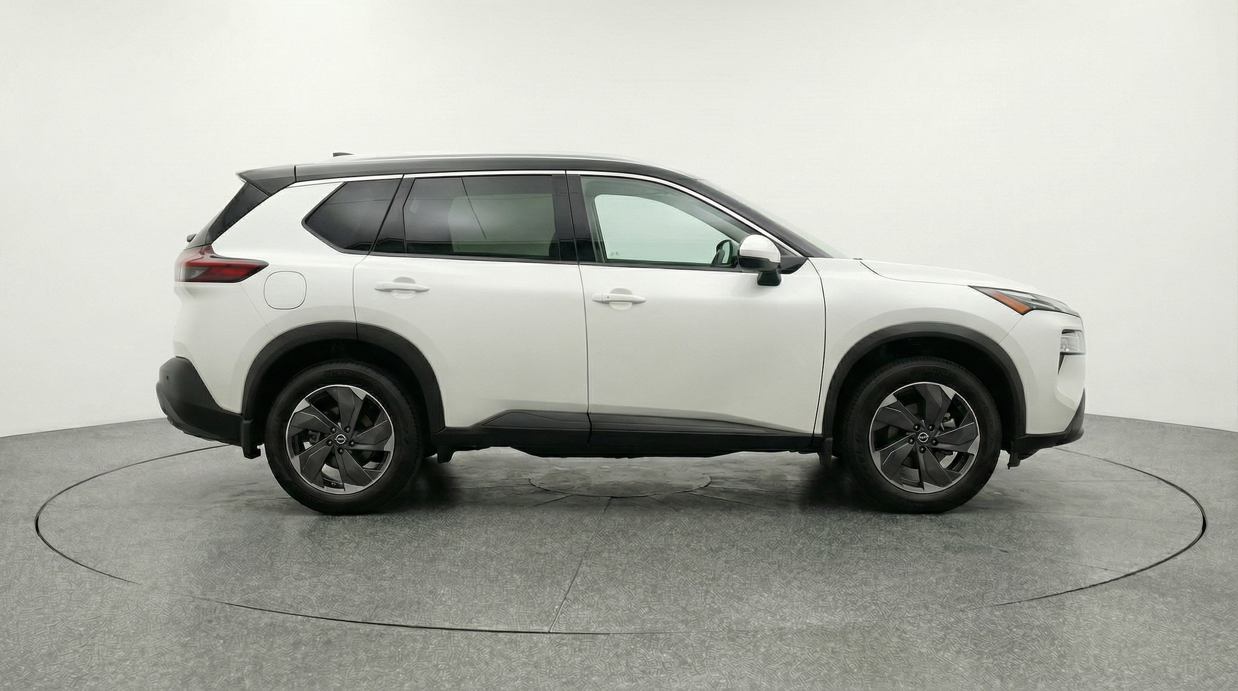 Thumbnail: 2025 Nissan Rogue - 8