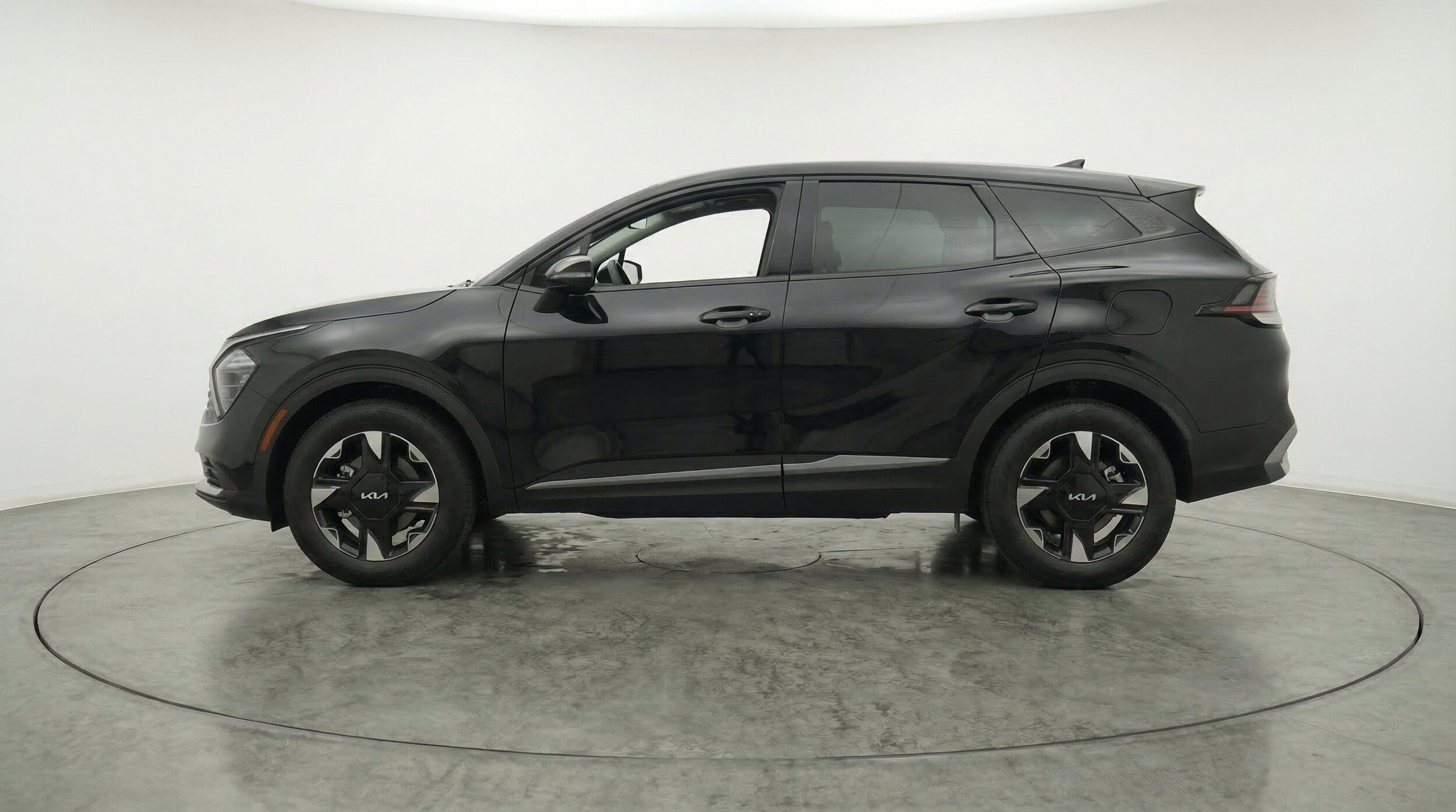 Thumbnail: 2026 Kia Sportage - 5