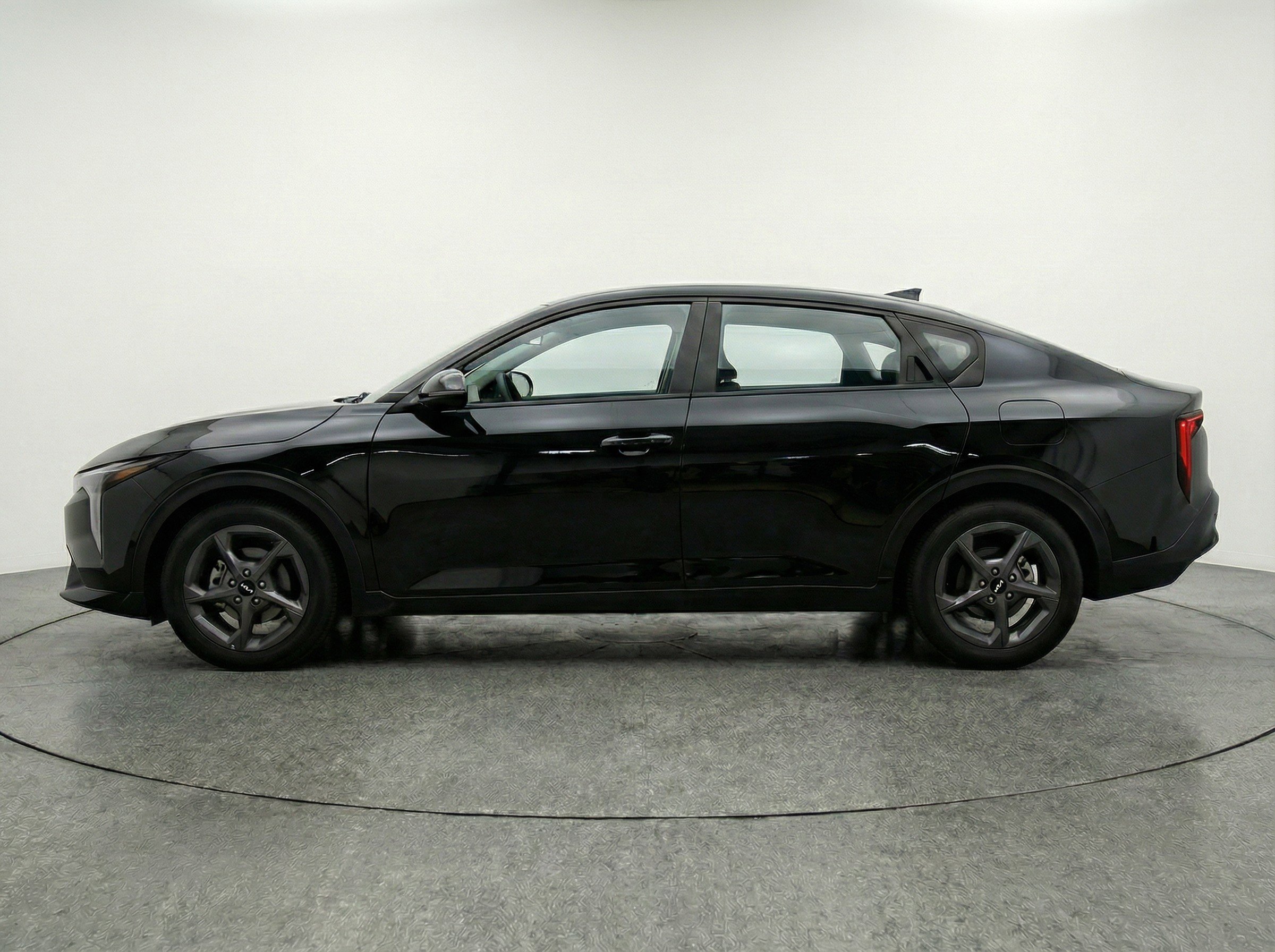 Thumbnail: 2025 Kia K4 - 5