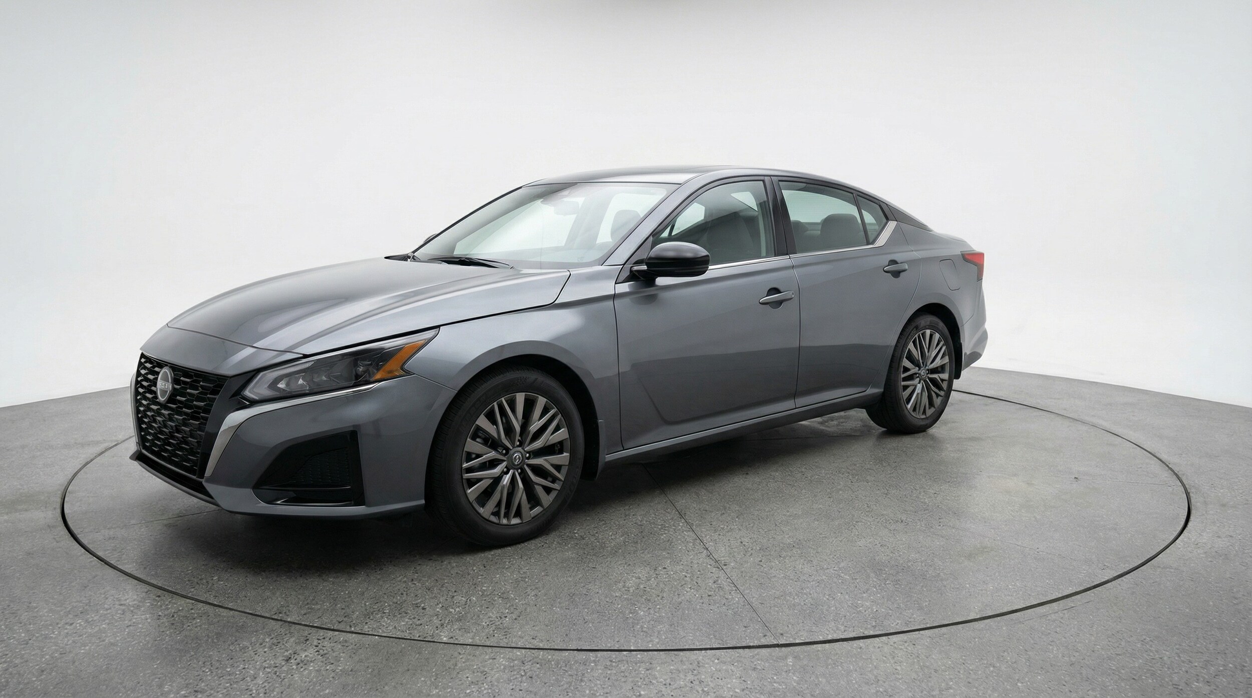 Thumbnail: 2025 Nissan Altima - 3