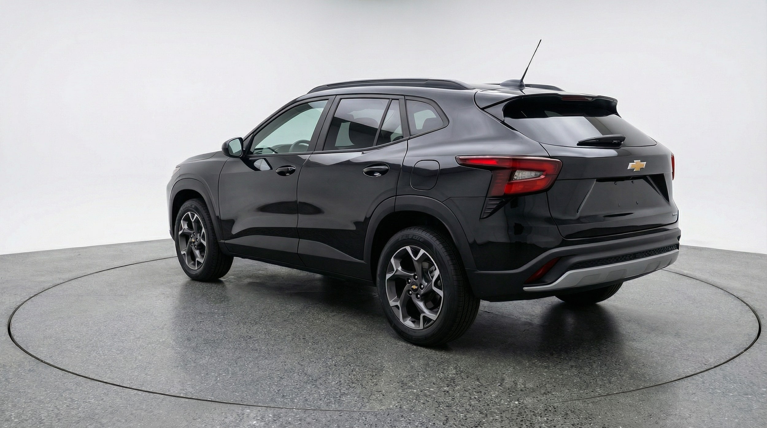 Thumbnail: 2025 Chevrolet Trax - 5