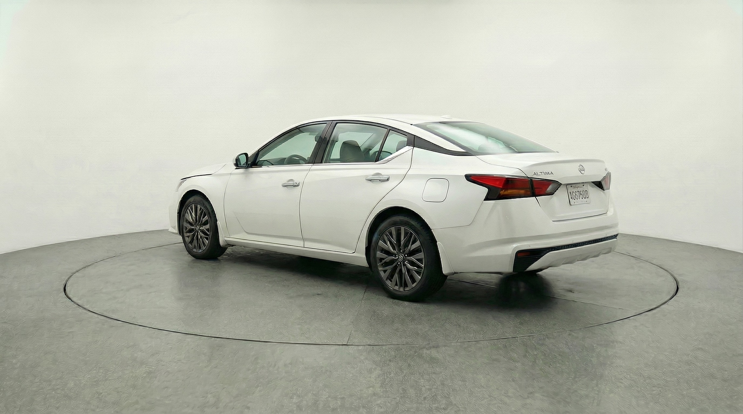 Thumbnail: 2025 Nissan Altima - 5