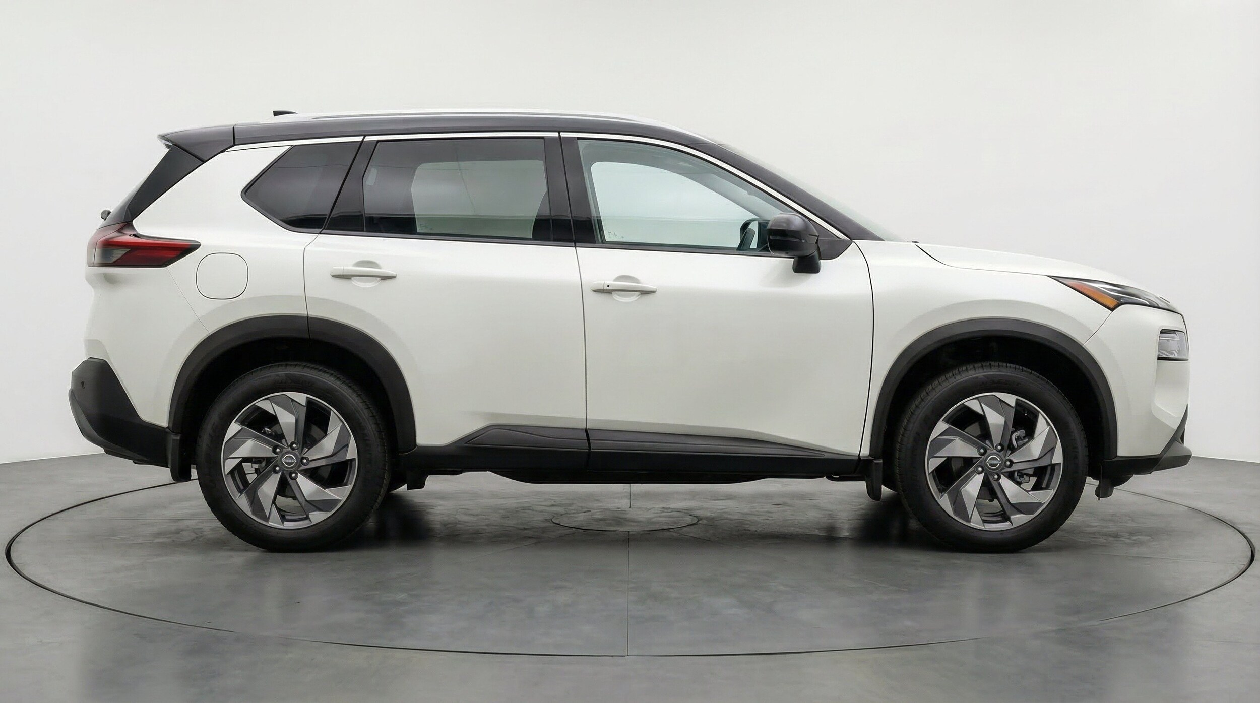Thumbnail: 2025 Nissan Rogue - 11