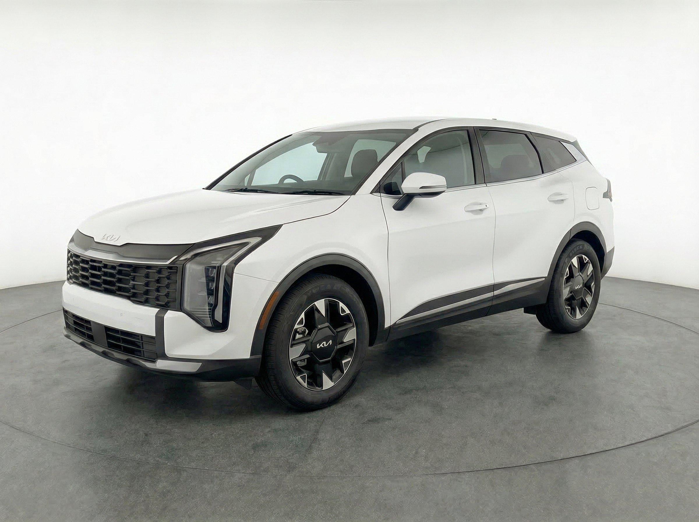 Thumbnail: 2026 Kia Sportage - 3