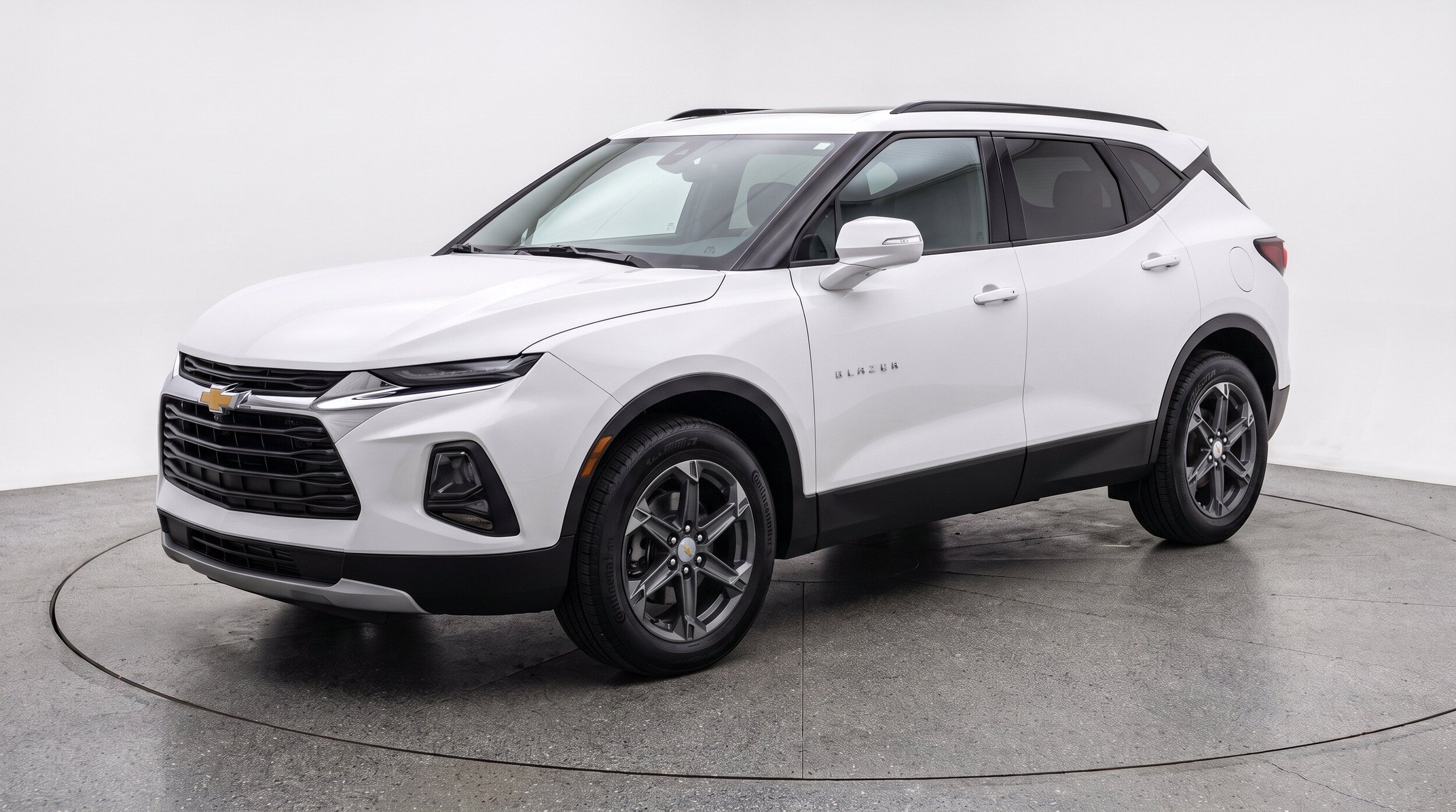 Thumbnail: 2026 Chevrolet Blazer - 3