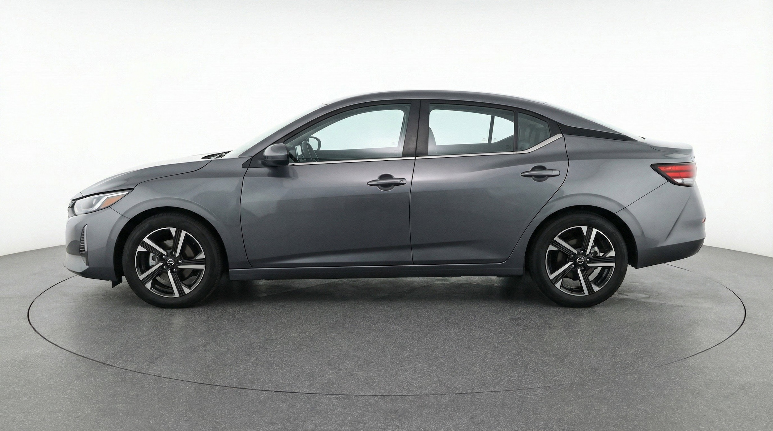 Thumbnail: 2025 Nissan Sentra - 5