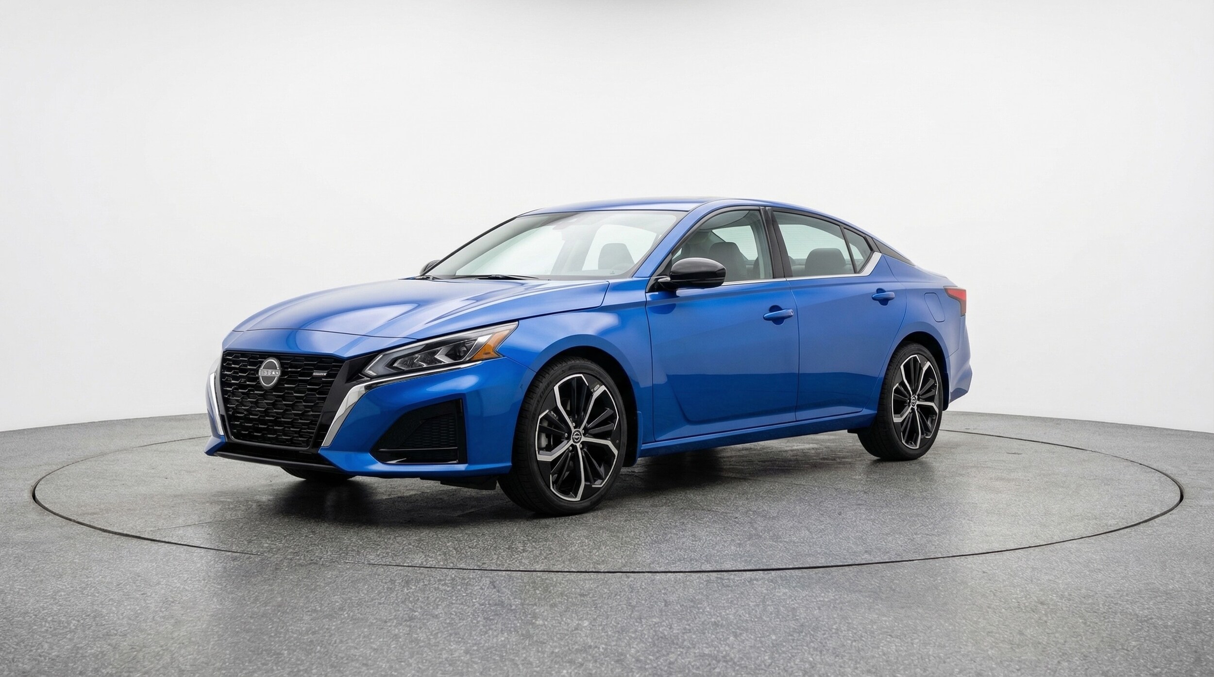 Thumbnail: 2025 Nissan Altima - 3