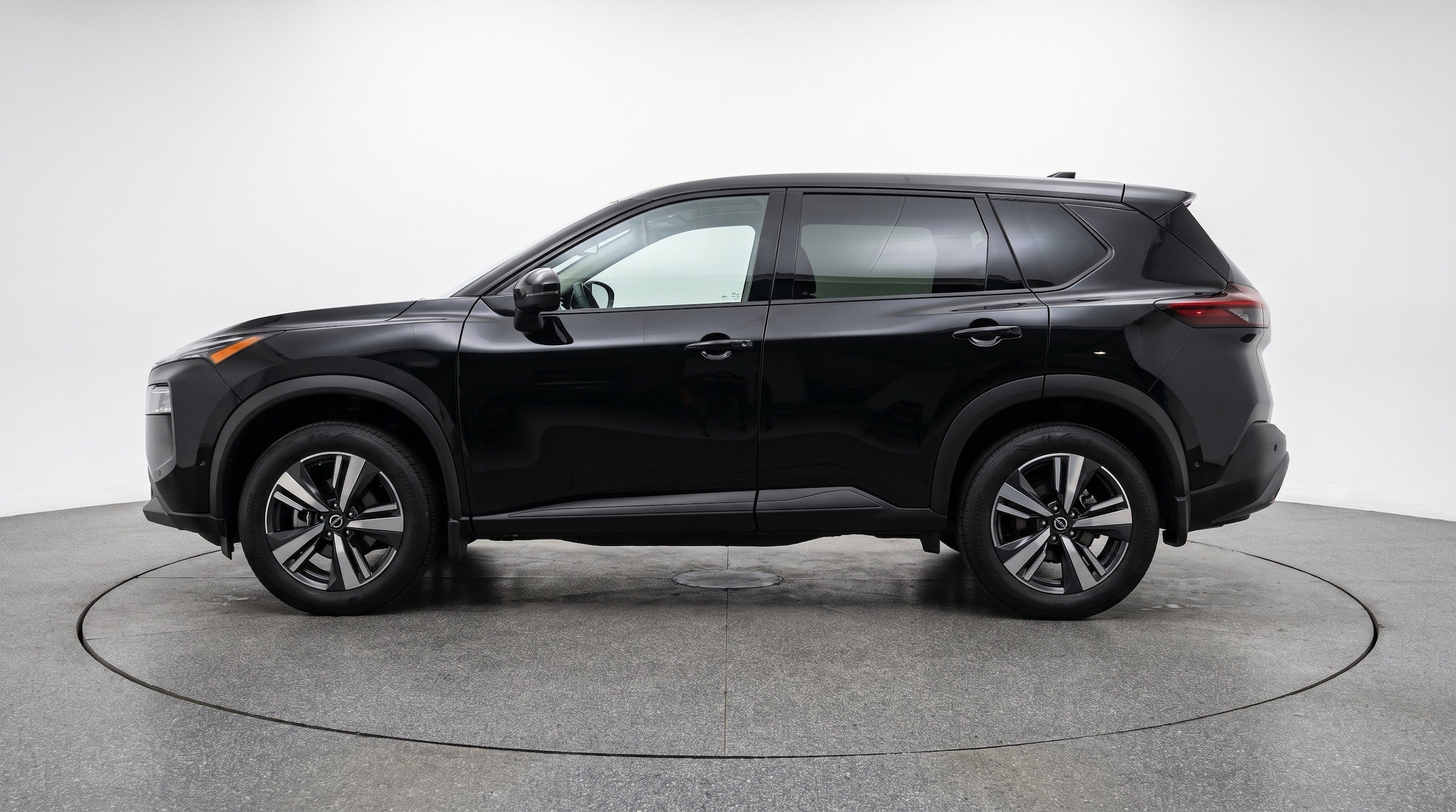 Thumbnail: 2026 Nissan Rogue - 5