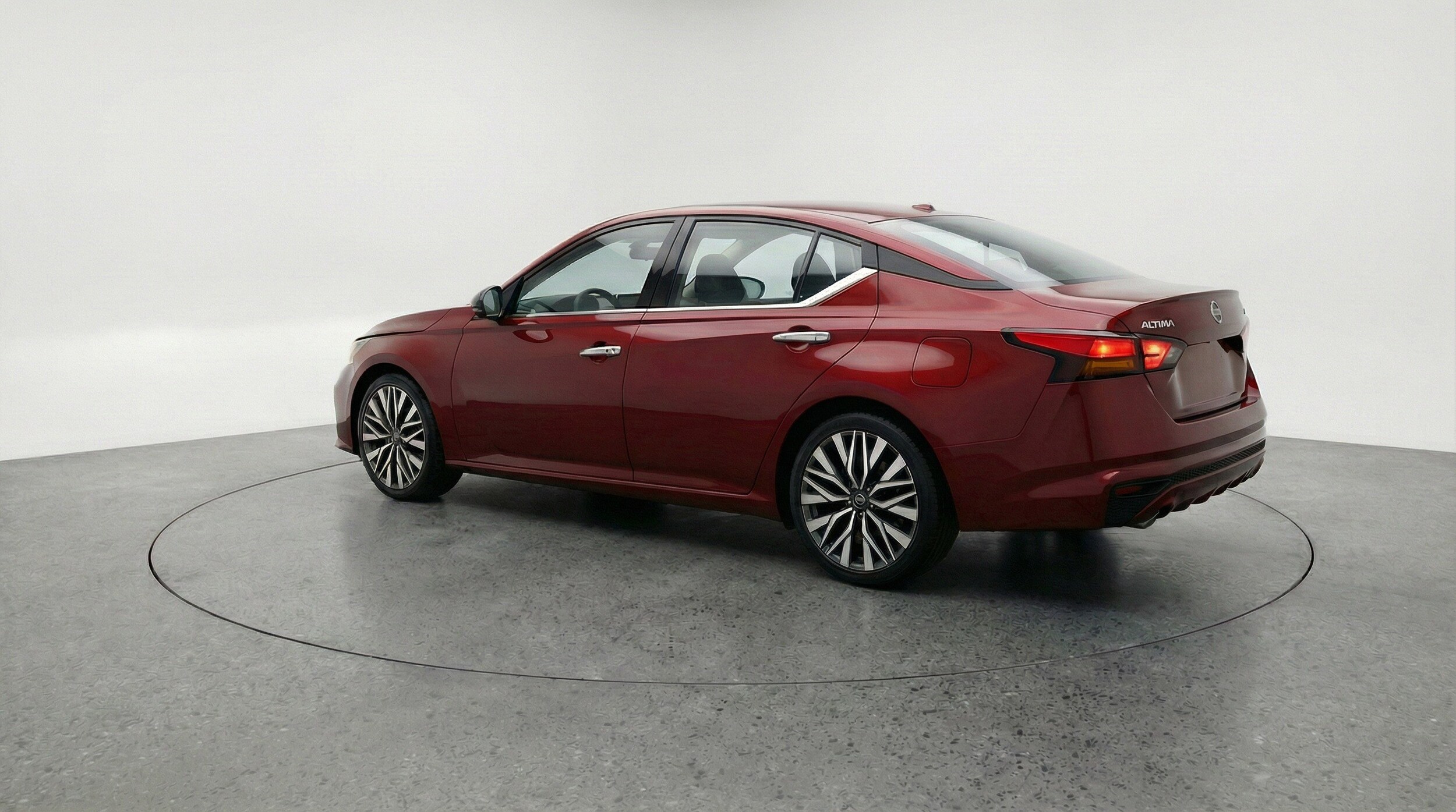 Thumbnail: 2025 Nissan Altima - 6