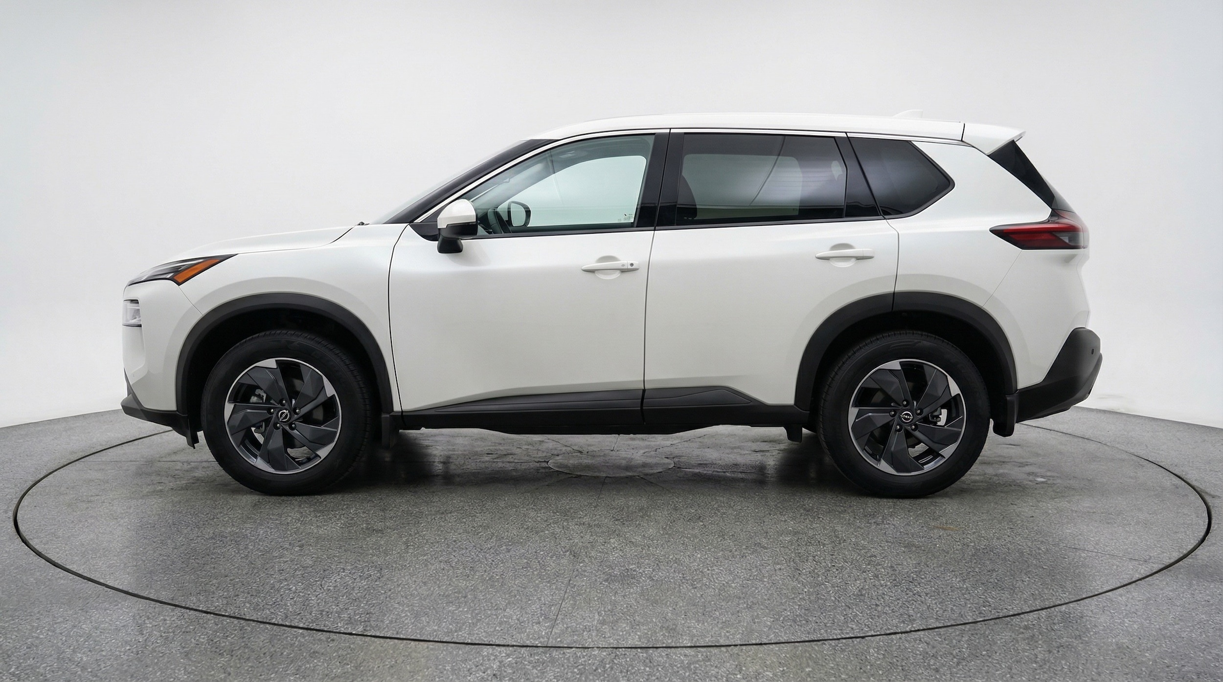 Thumbnail: 2025 Nissan Rogue - 4