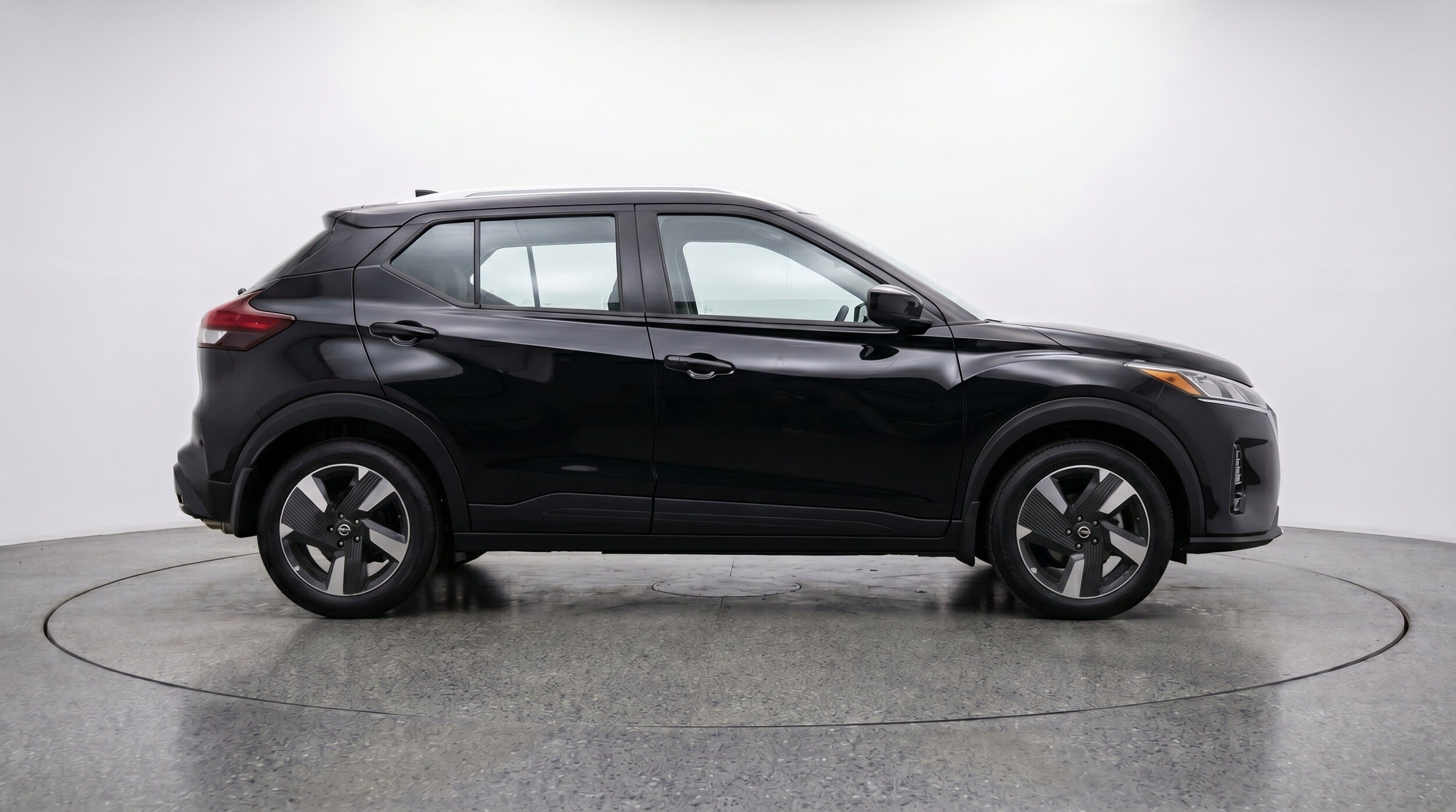 Thumbnail: 2026 Nissan Kicks - 11