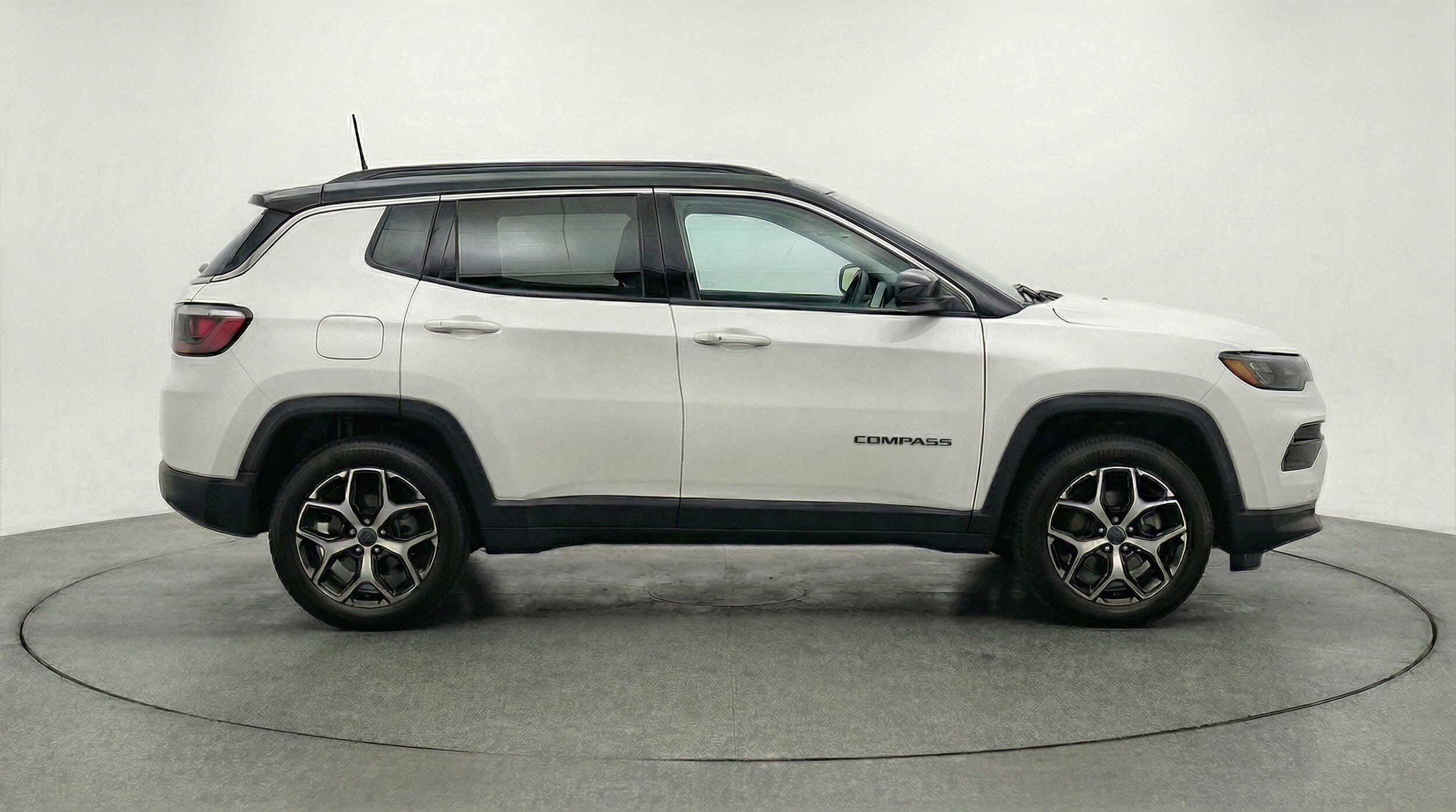 Thumbnail: 2025 Jeep Compass - 11