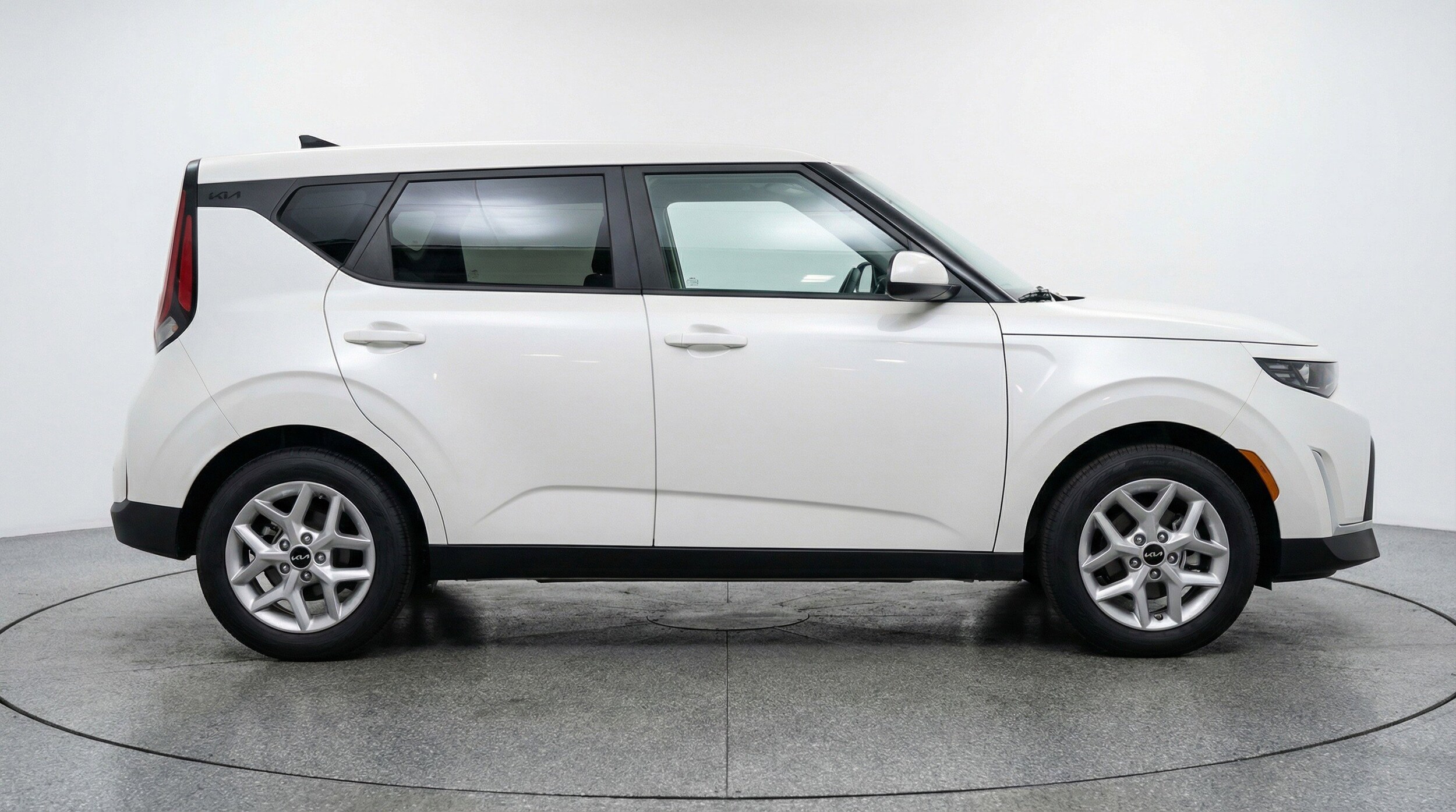 Thumbnail: 2025 Kia Soul - 11