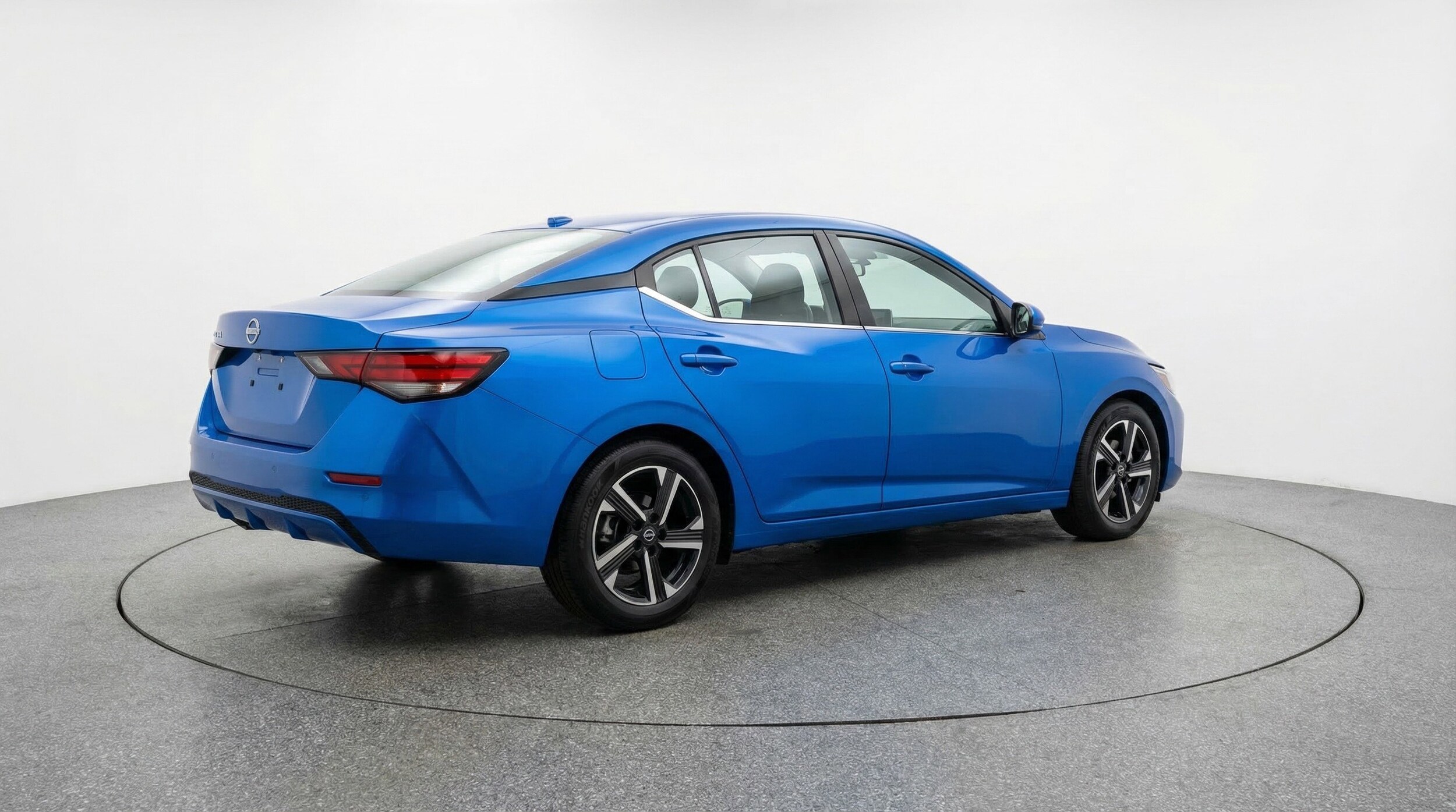 Thumbnail: 2025 Nissan Sentra - 9