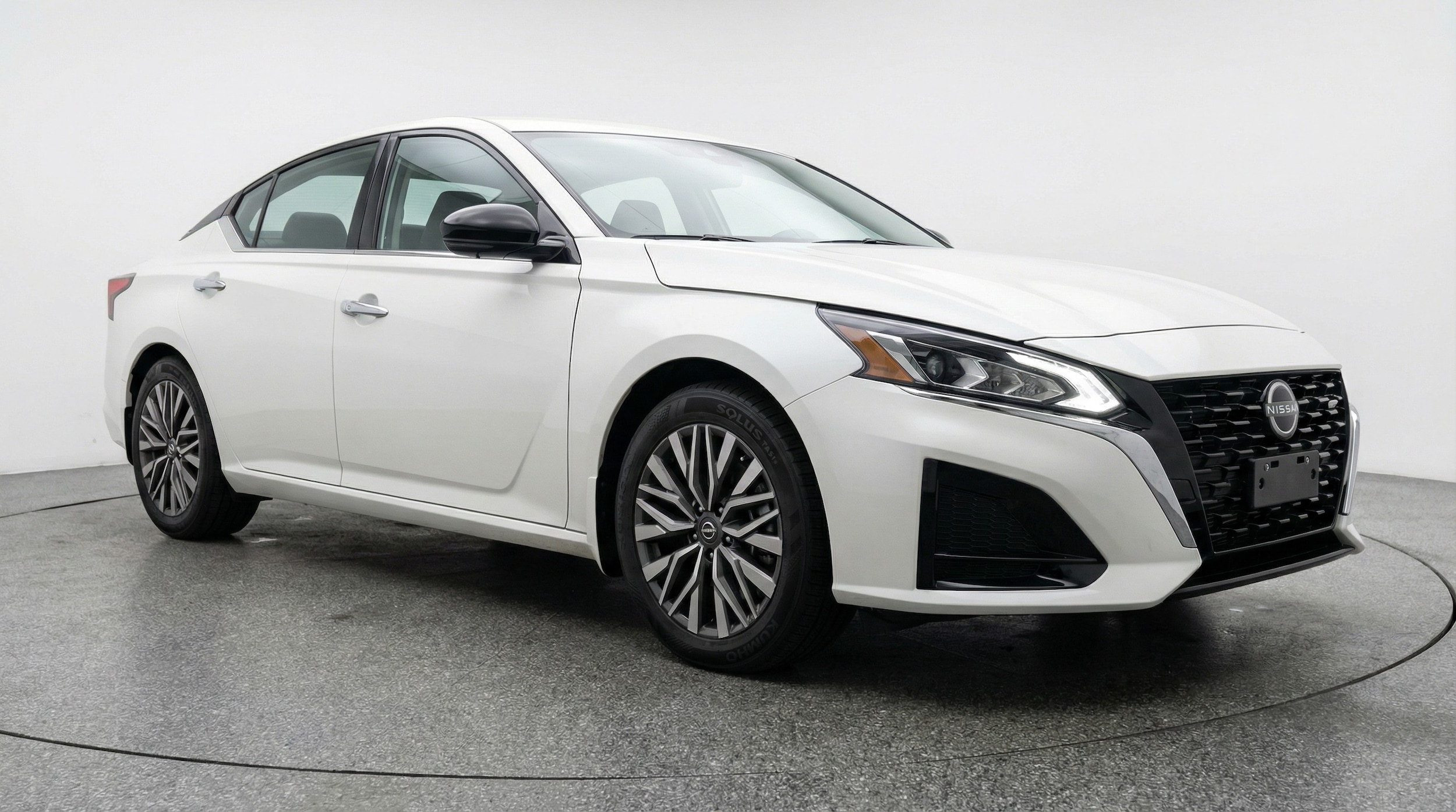 Thumbnail: 2025 Nissan Altima - 1