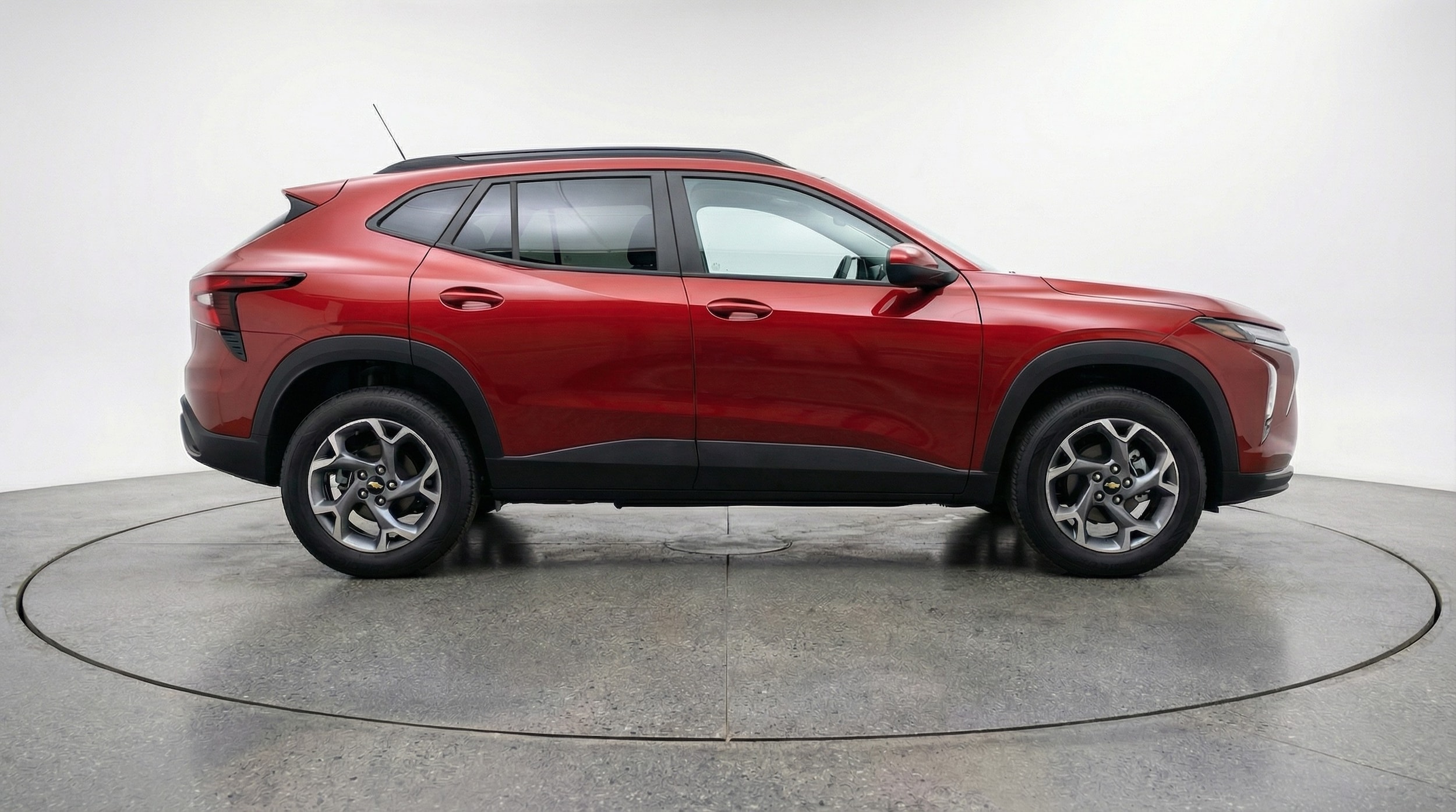 Thumbnail: 2025 Chevrolet Trax - 8