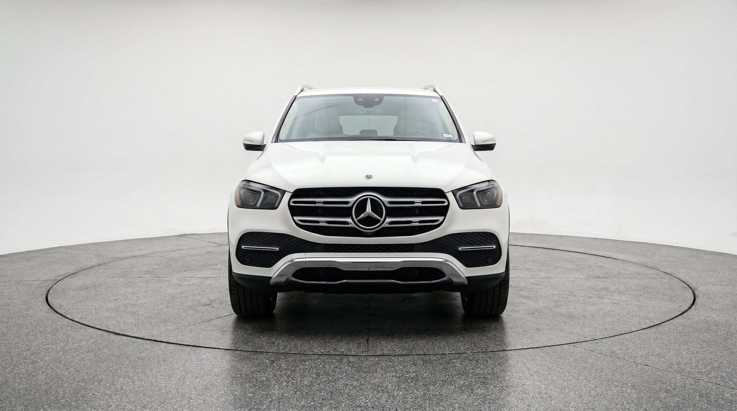 Thumbnail: 2026 Mercedes-Benz GLE - 2