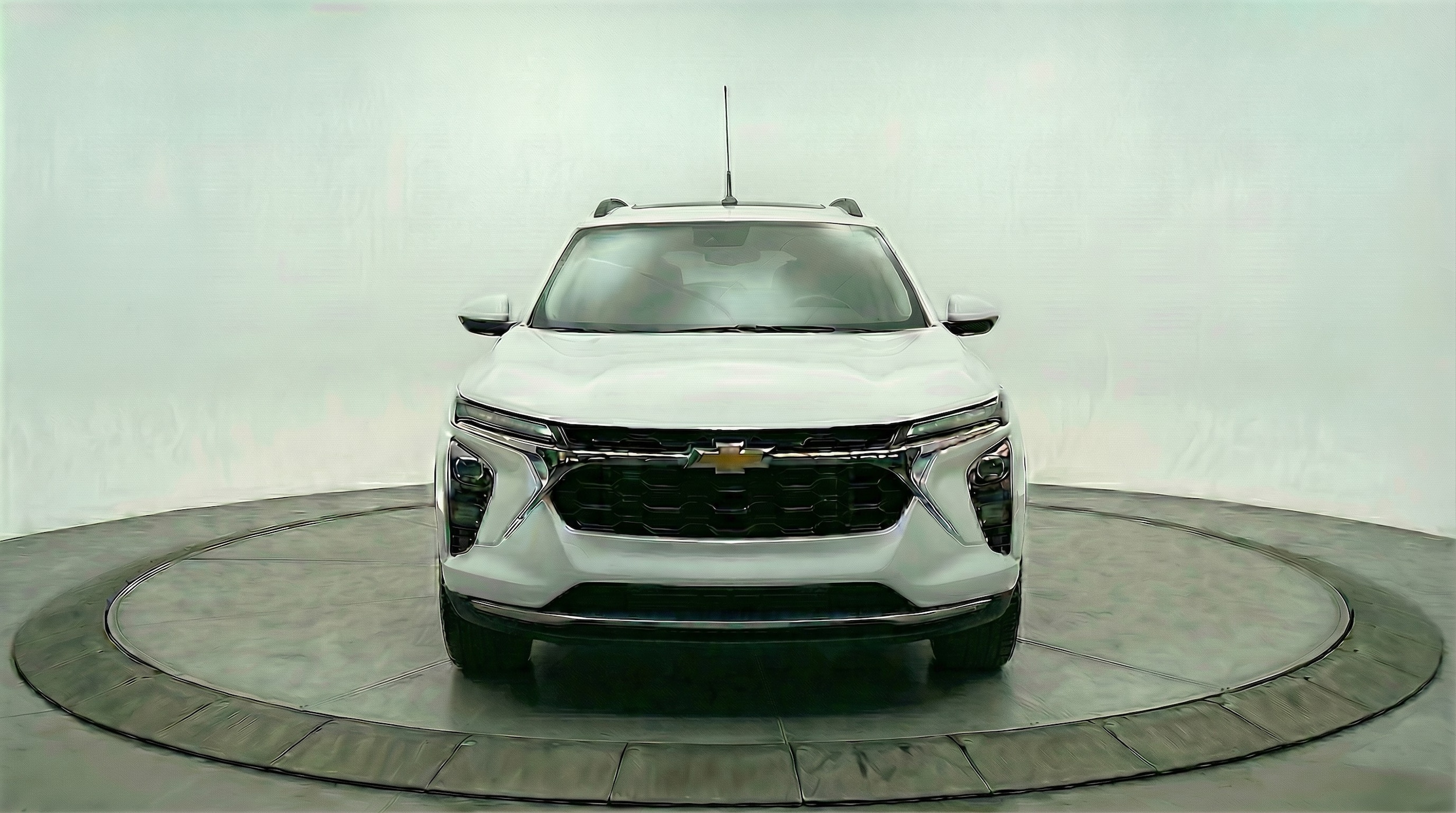 Thumbnail: 2025 Chevrolet Trax - 2
