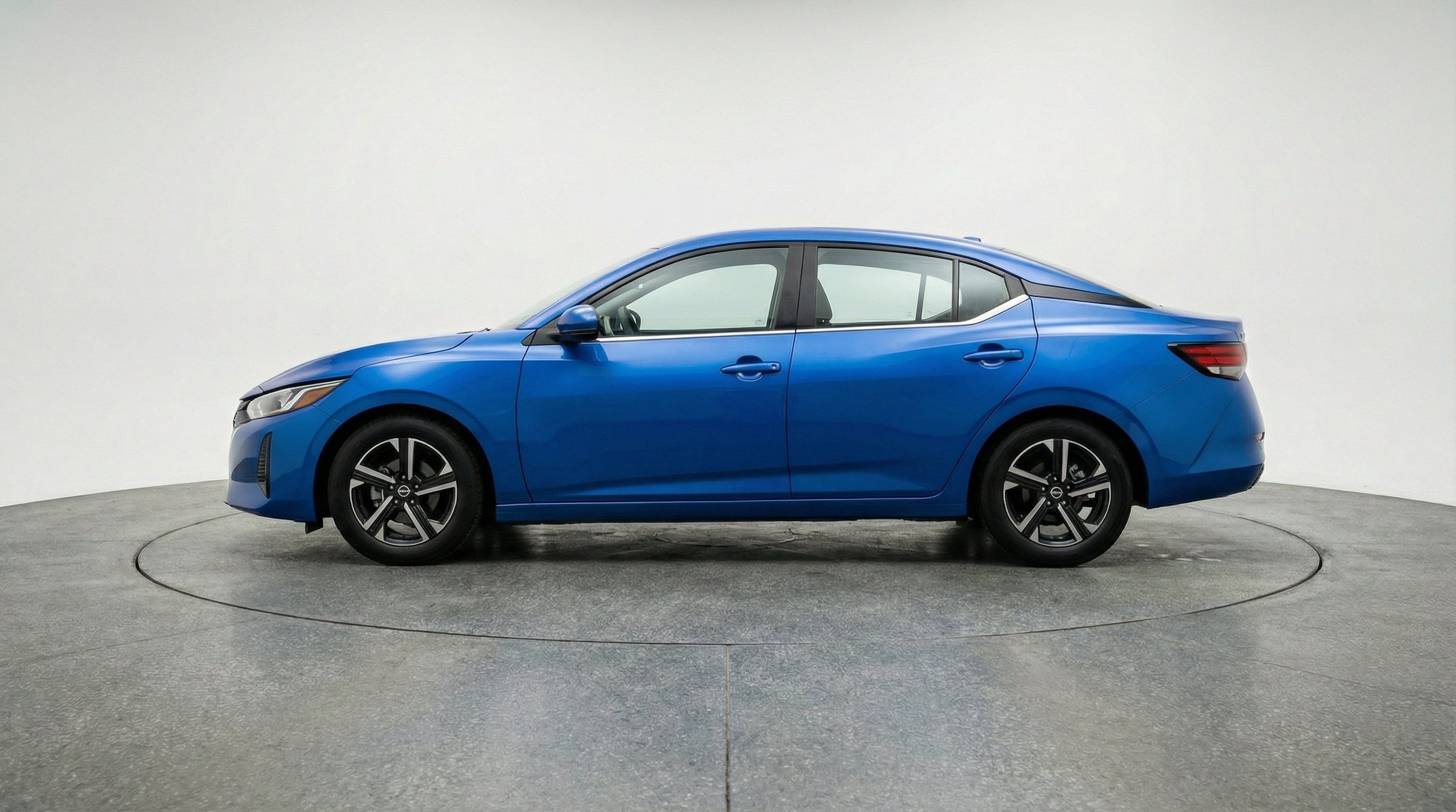 Thumbnail: 2025 Nissan Sentra - 5
