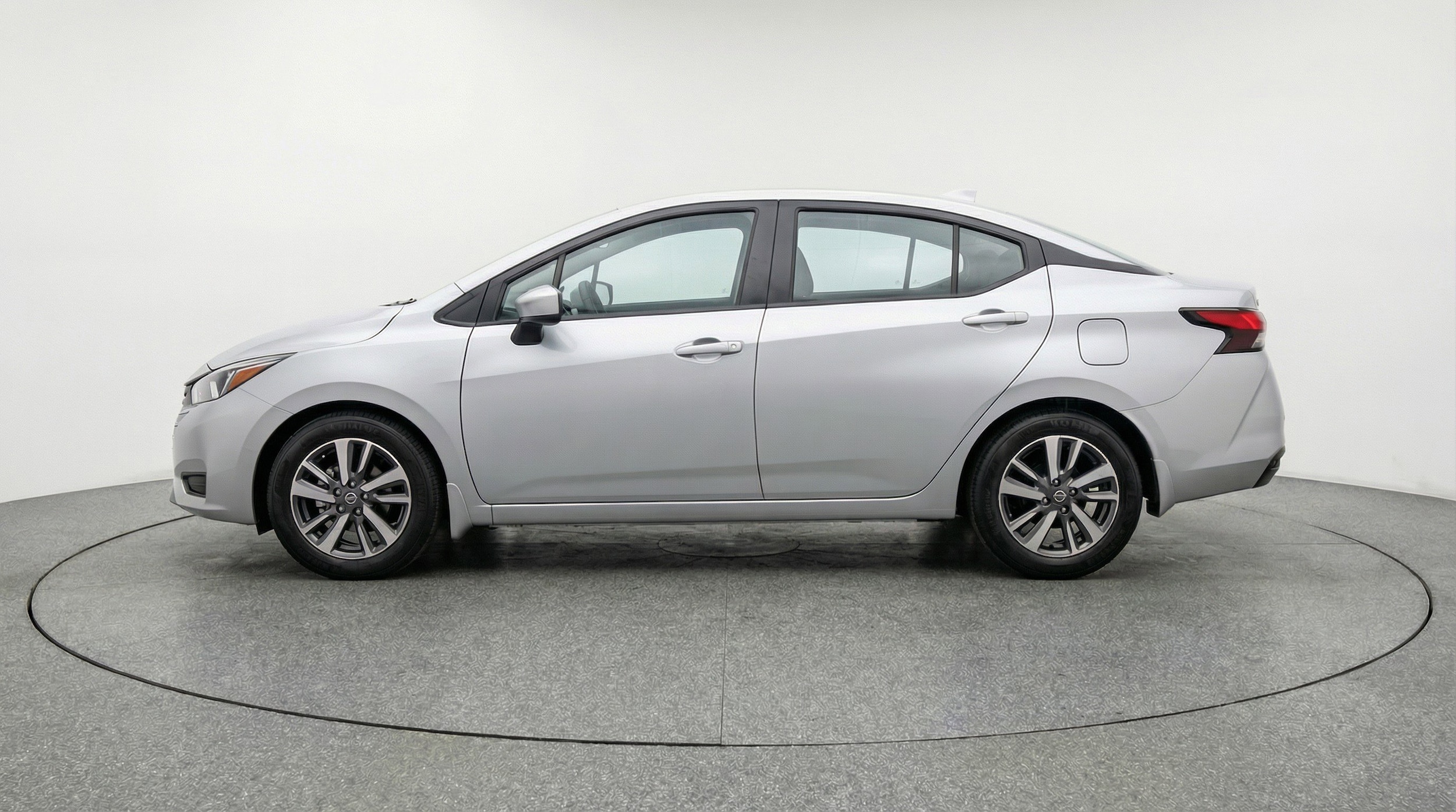 Thumbnail: 2025 Nissan Versa - 5