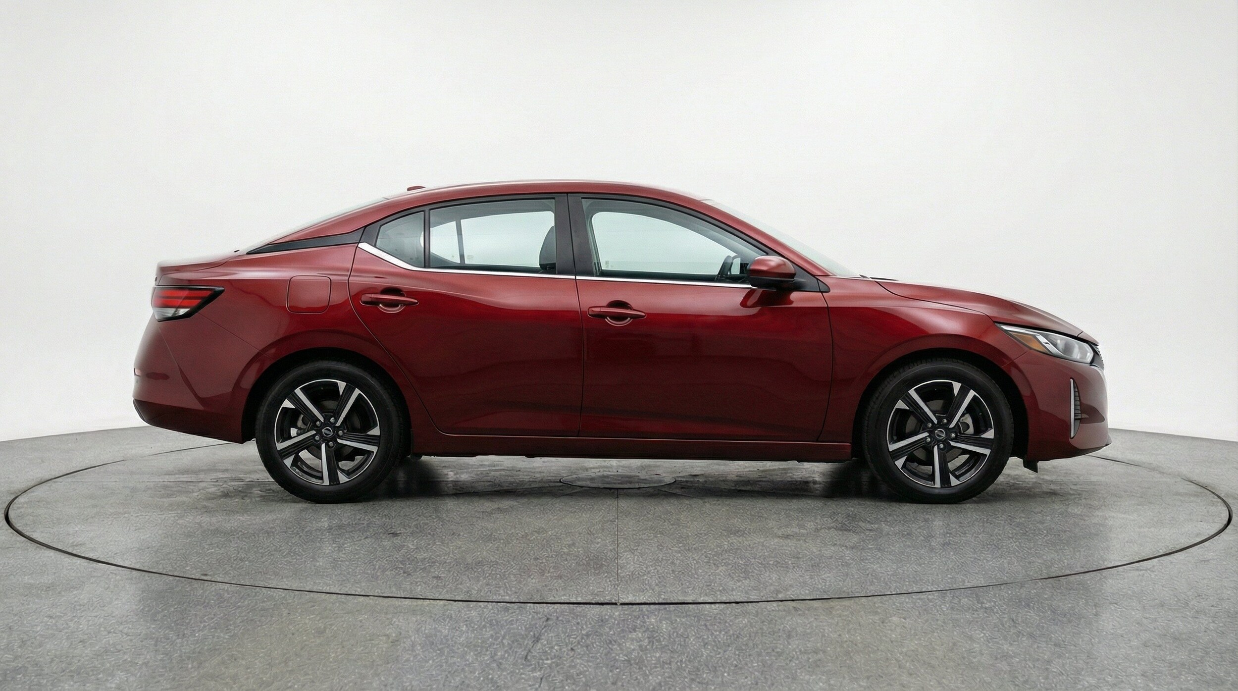 Thumbnail: 2025 Nissan Sentra - 11