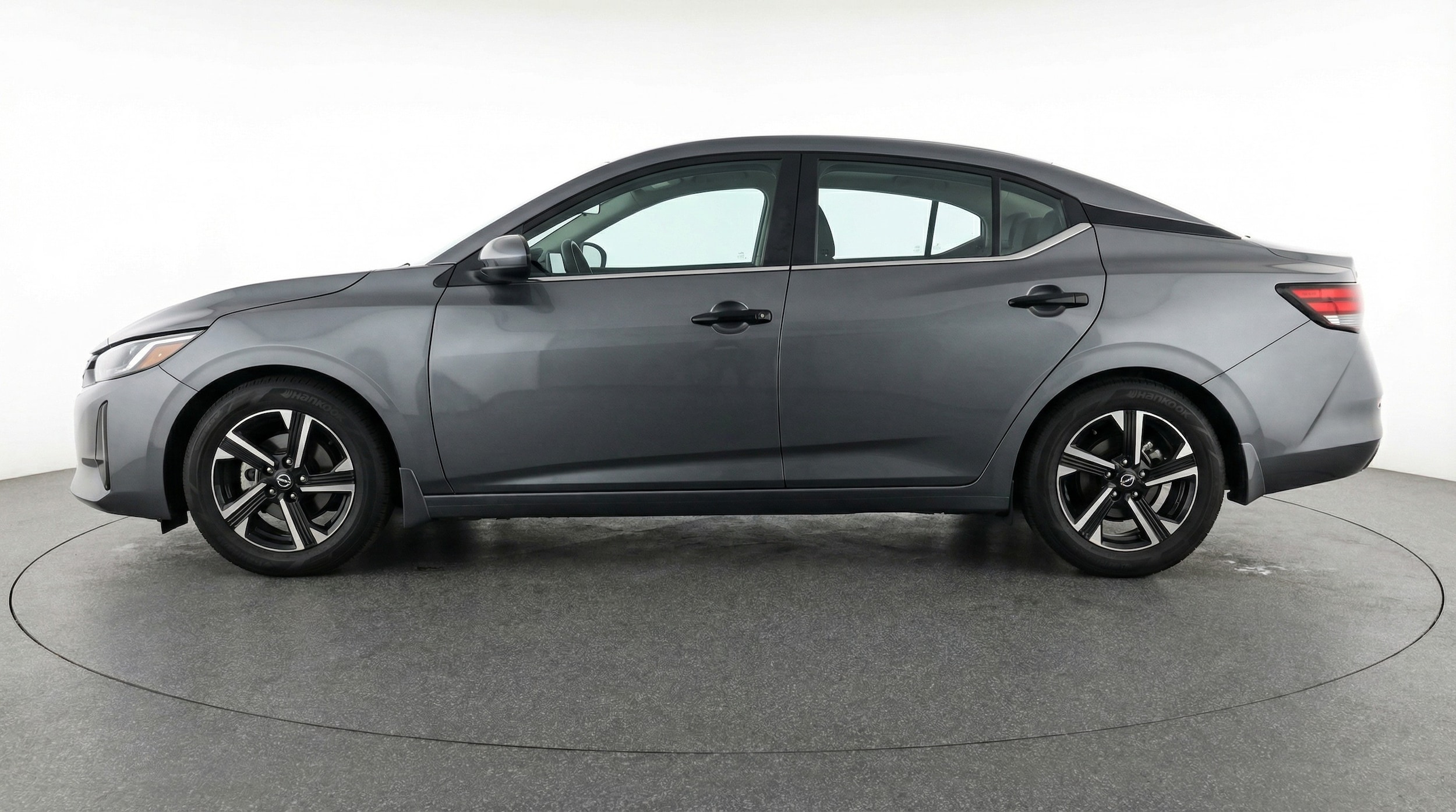 Thumbnail: 2025 Nissan Sentra - 4