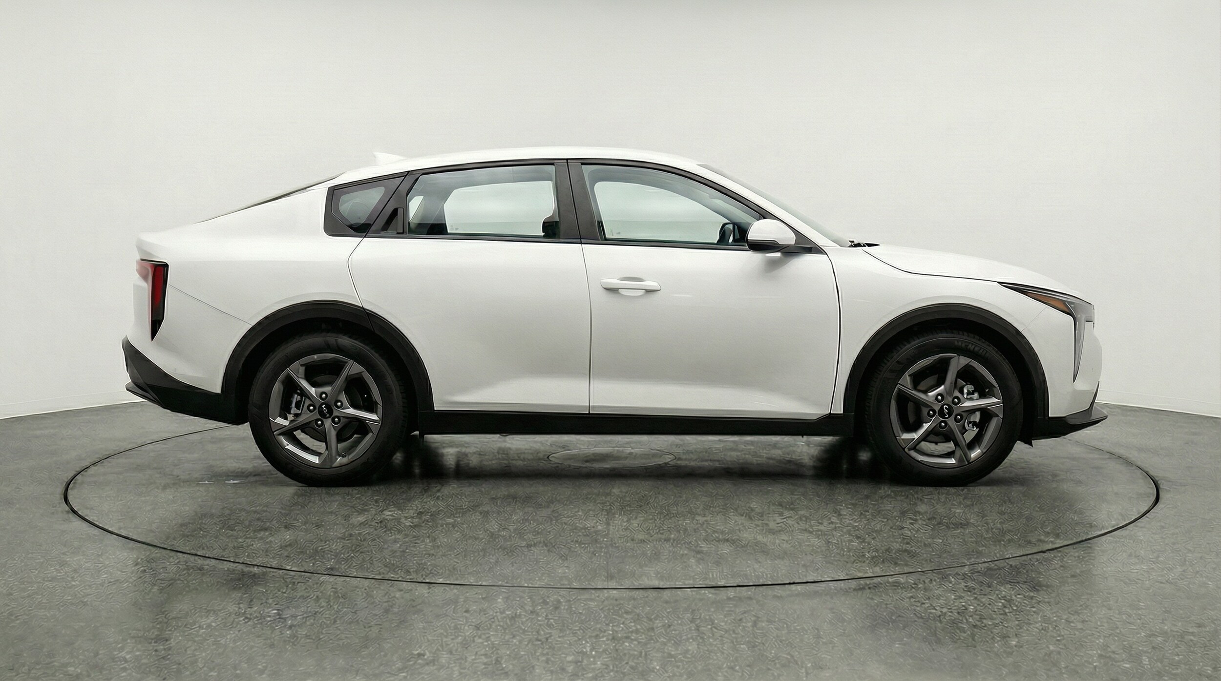 Thumbnail: 2025 Kia K4 - 8