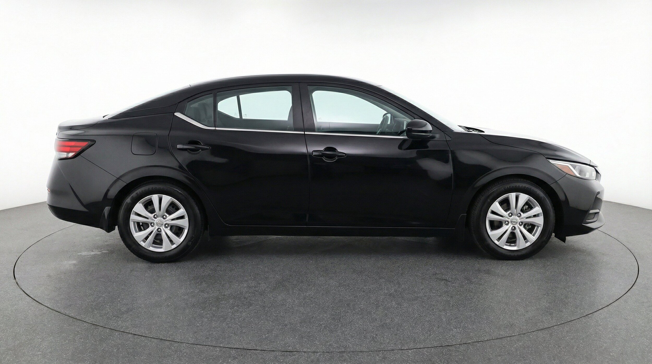 Thumbnail: 2025 Nissan Sentra - 11