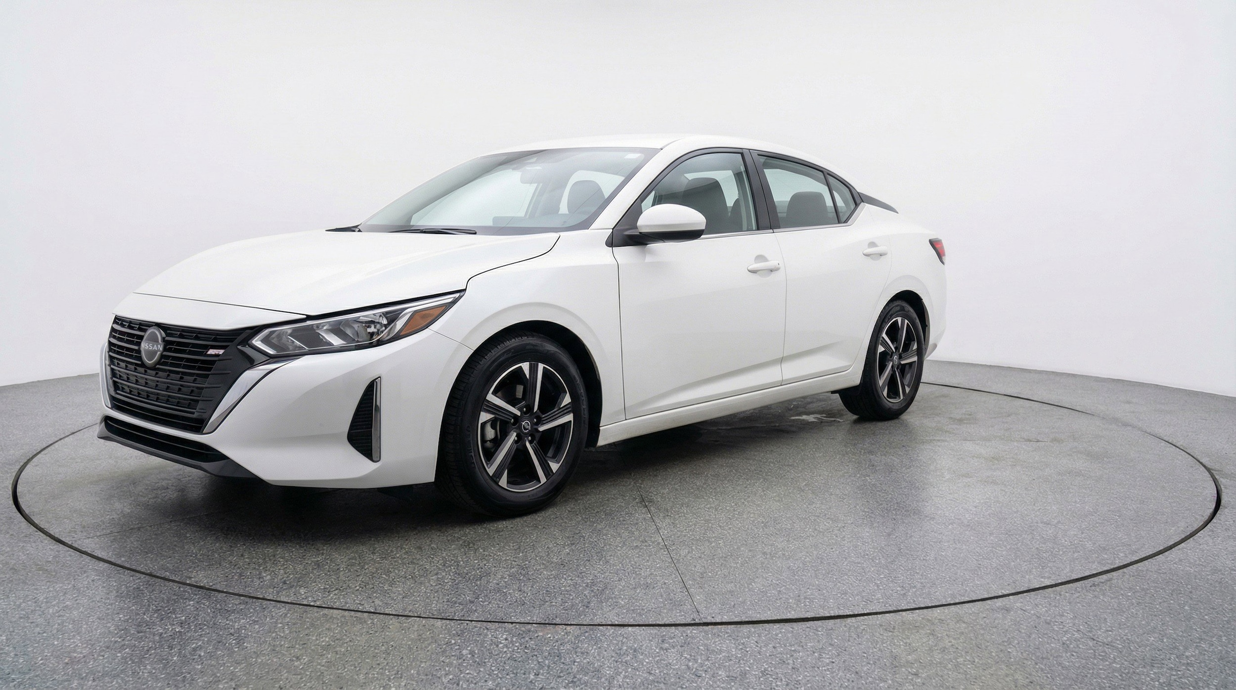 Thumbnail: 2025 Nissan Sentra - 3