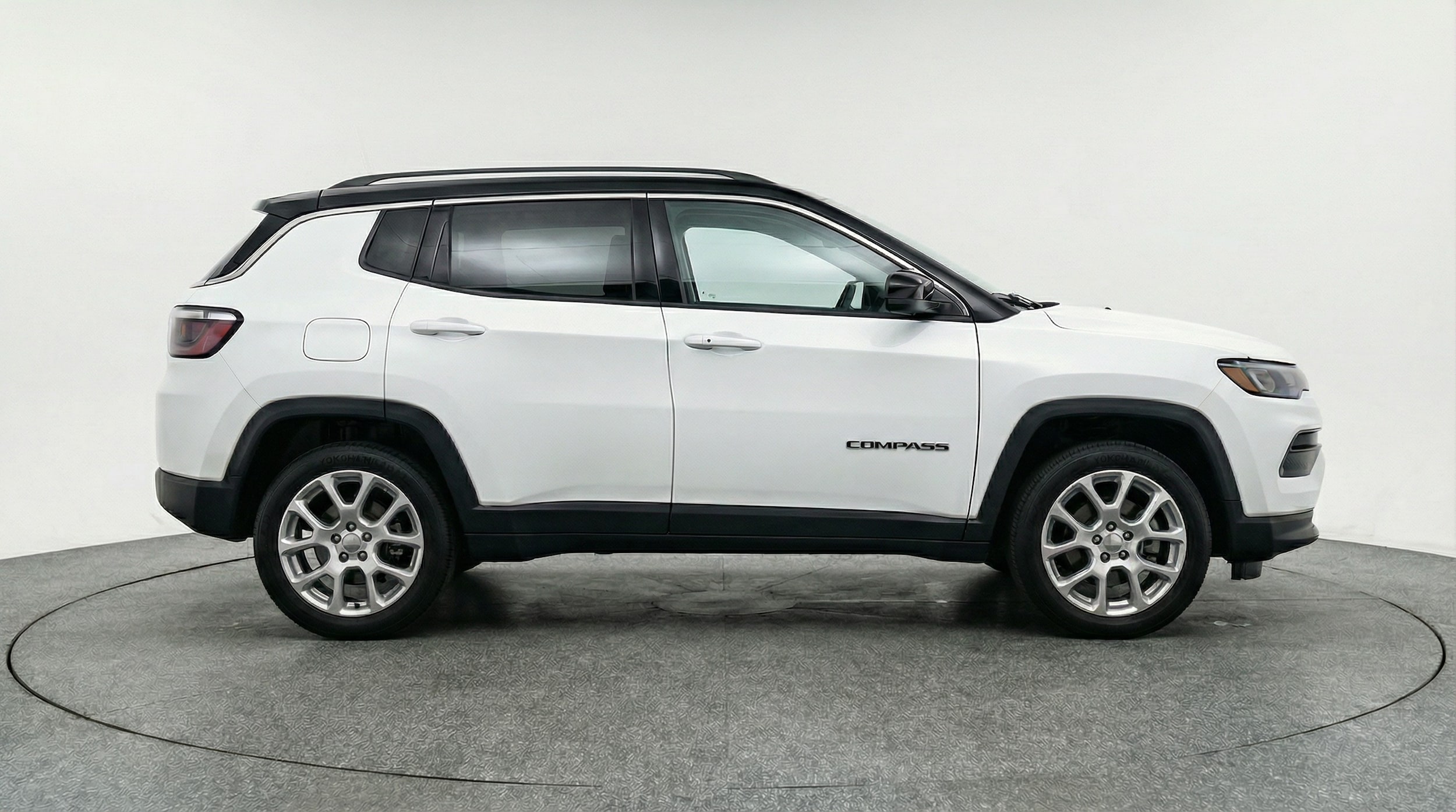 Thumbnail: 2025 Jeep Compass - 8