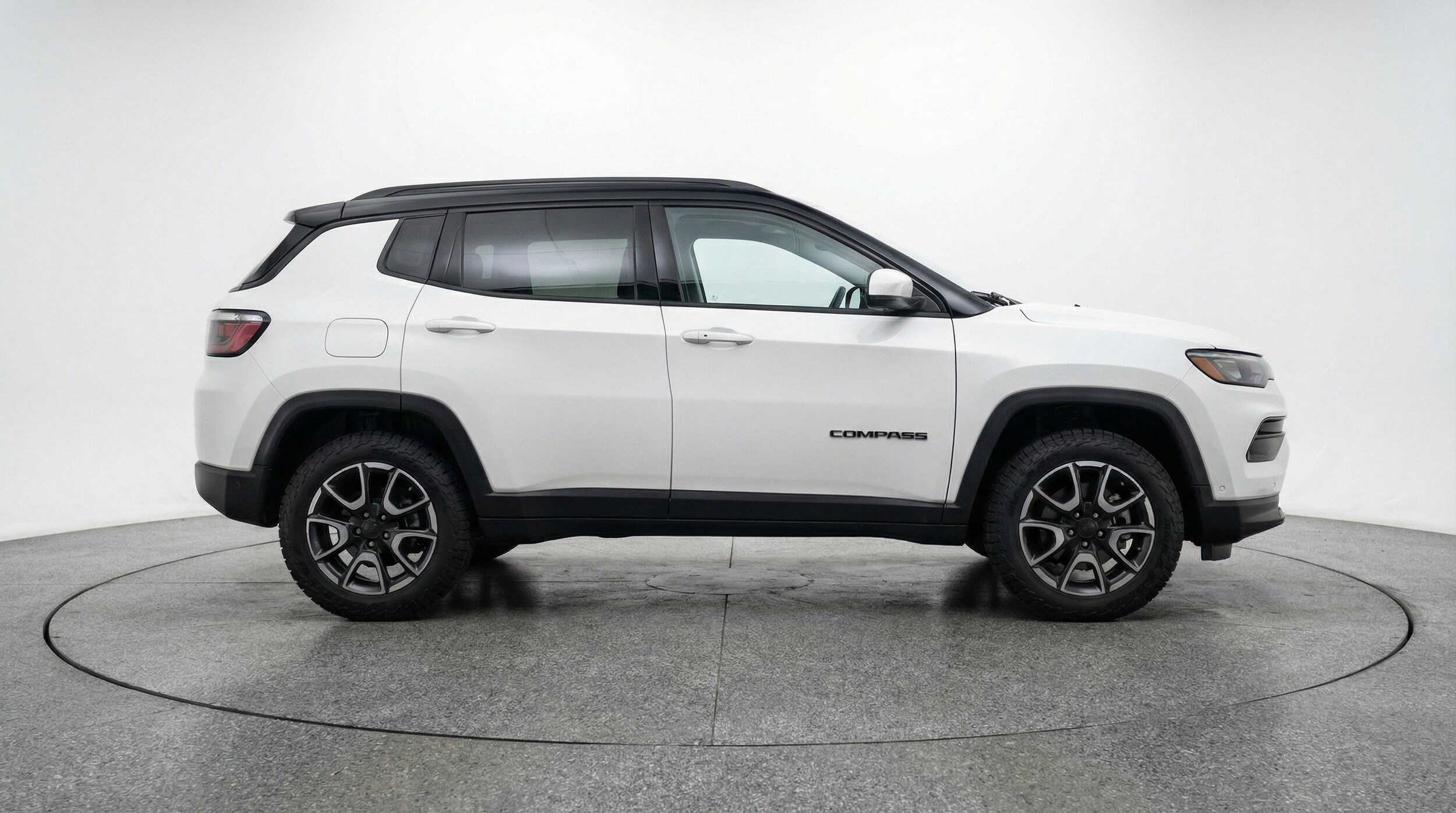 Thumbnail: 2025 Jeep Compass - 11