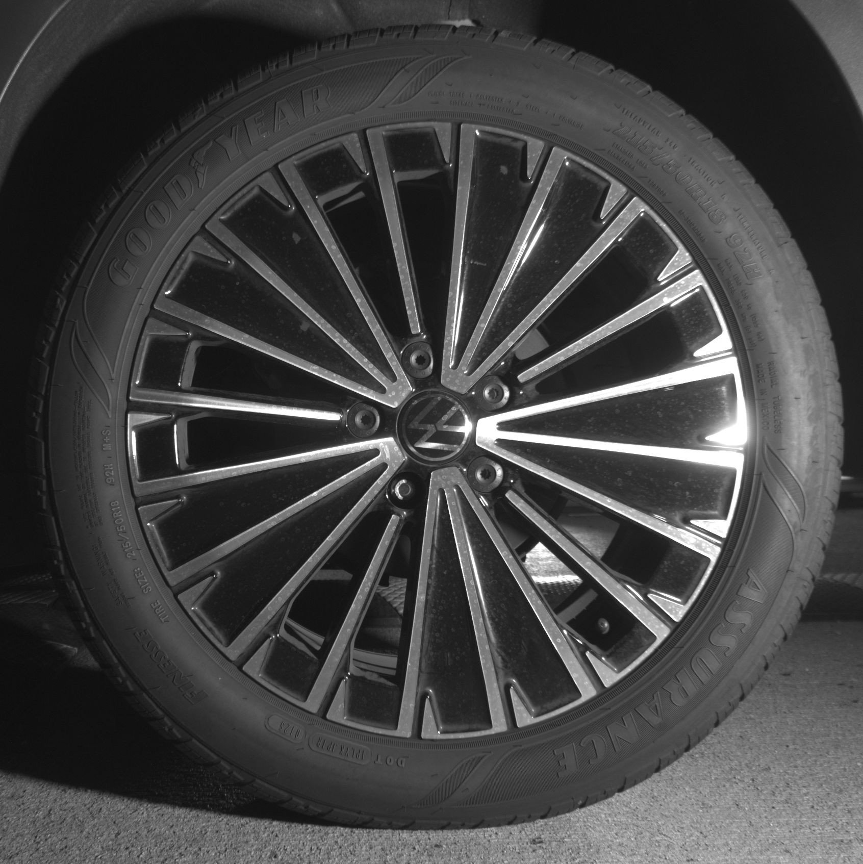 Thumbnail: 2025 Volkswagen Taos - 14