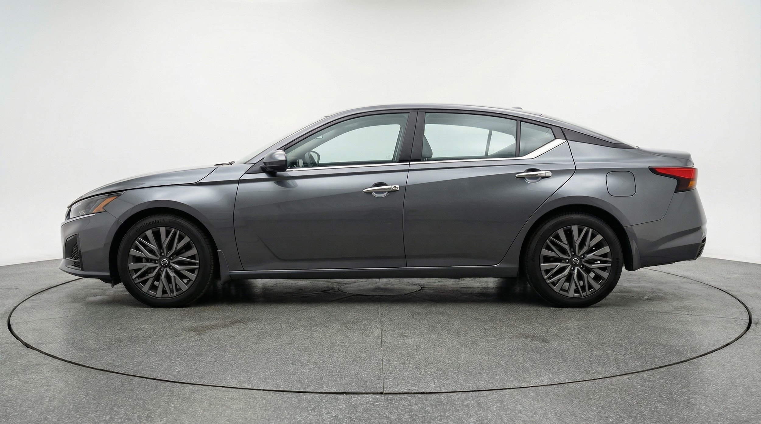 Thumbnail: 2025 Nissan Altima - 4