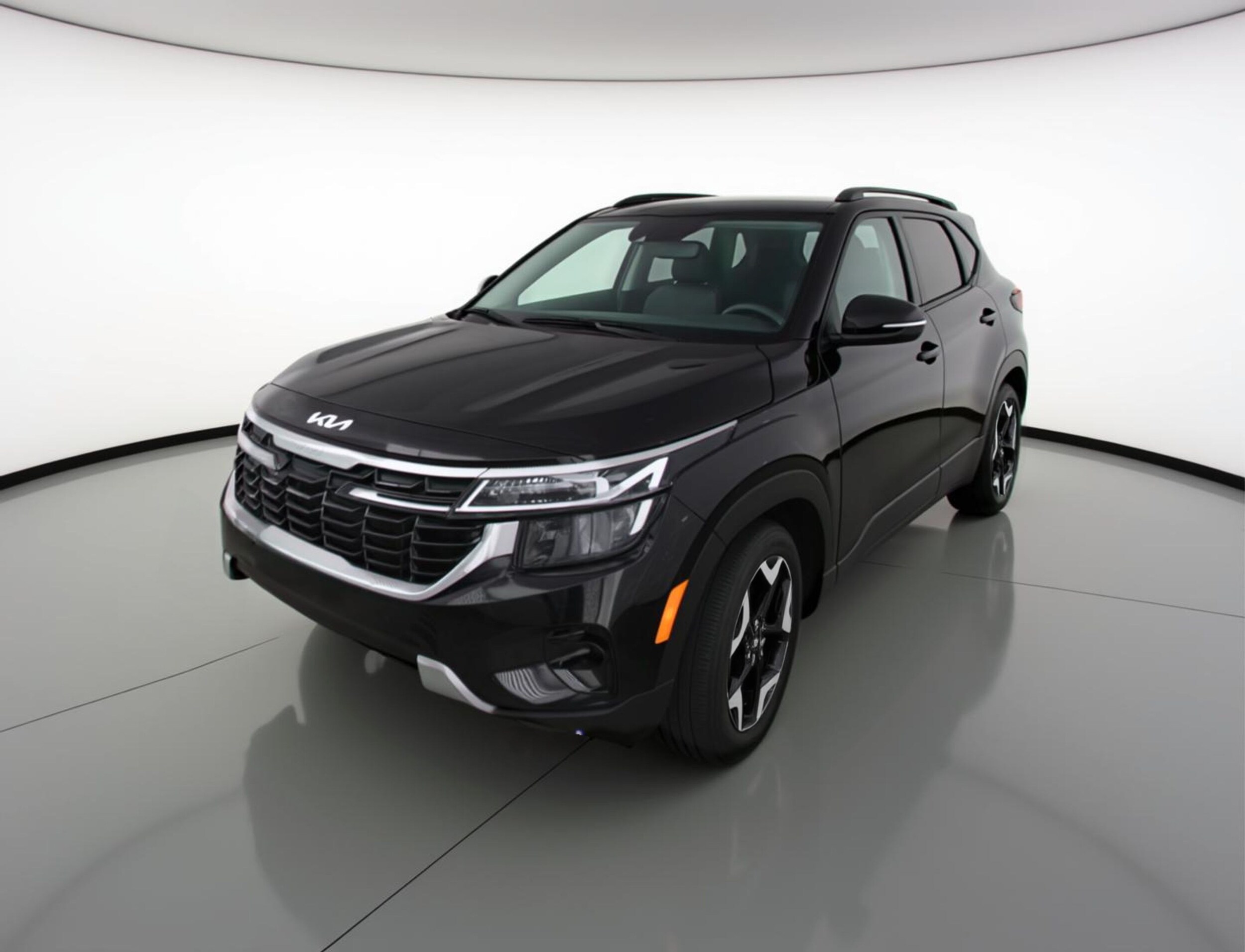 Thumbnail: 2025 Kia Seltos - 3