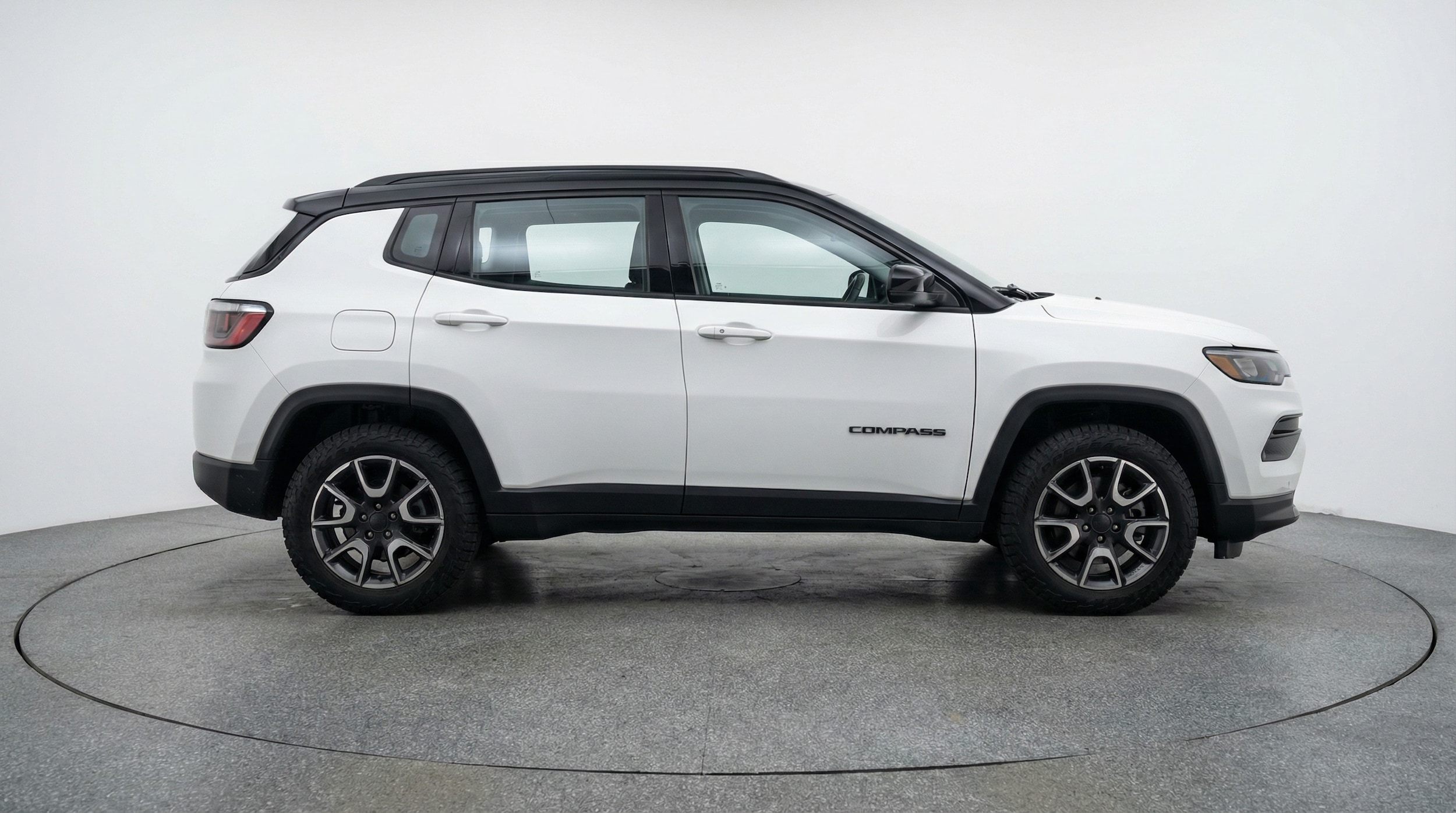 Thumbnail: 2025 Jeep Compass - 8