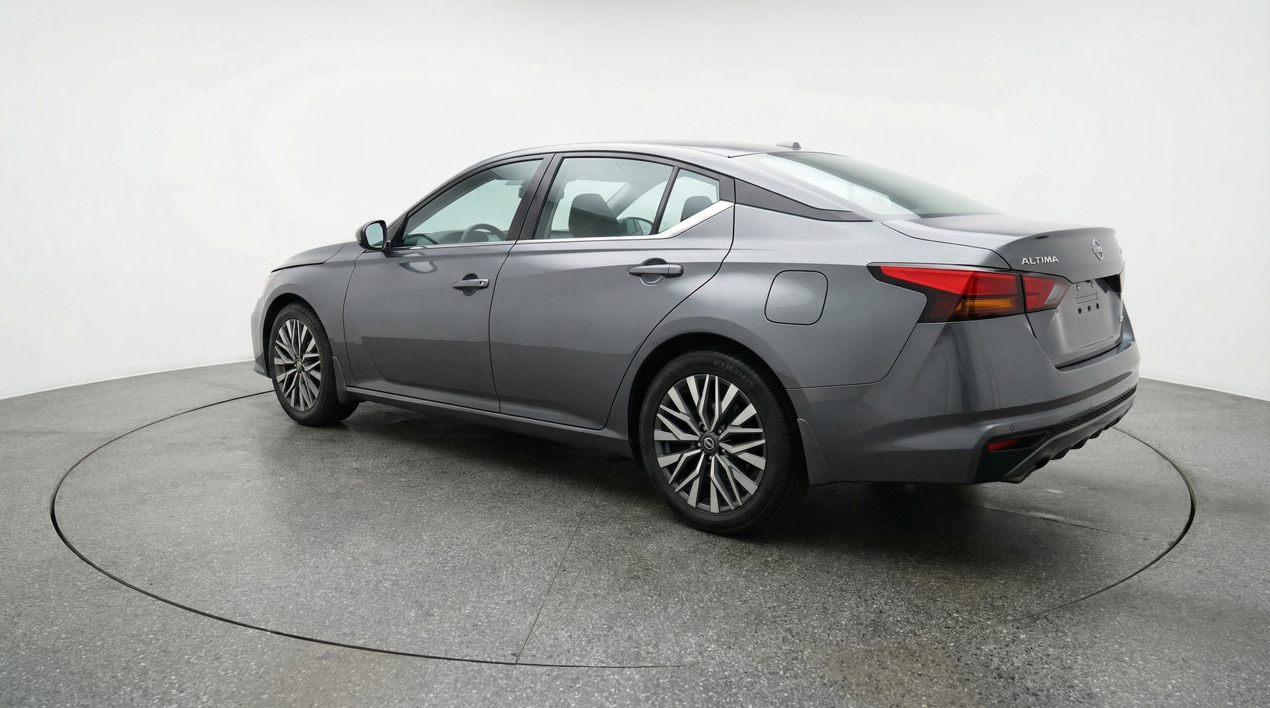 Thumbnail: 2025 Nissan Altima - 5