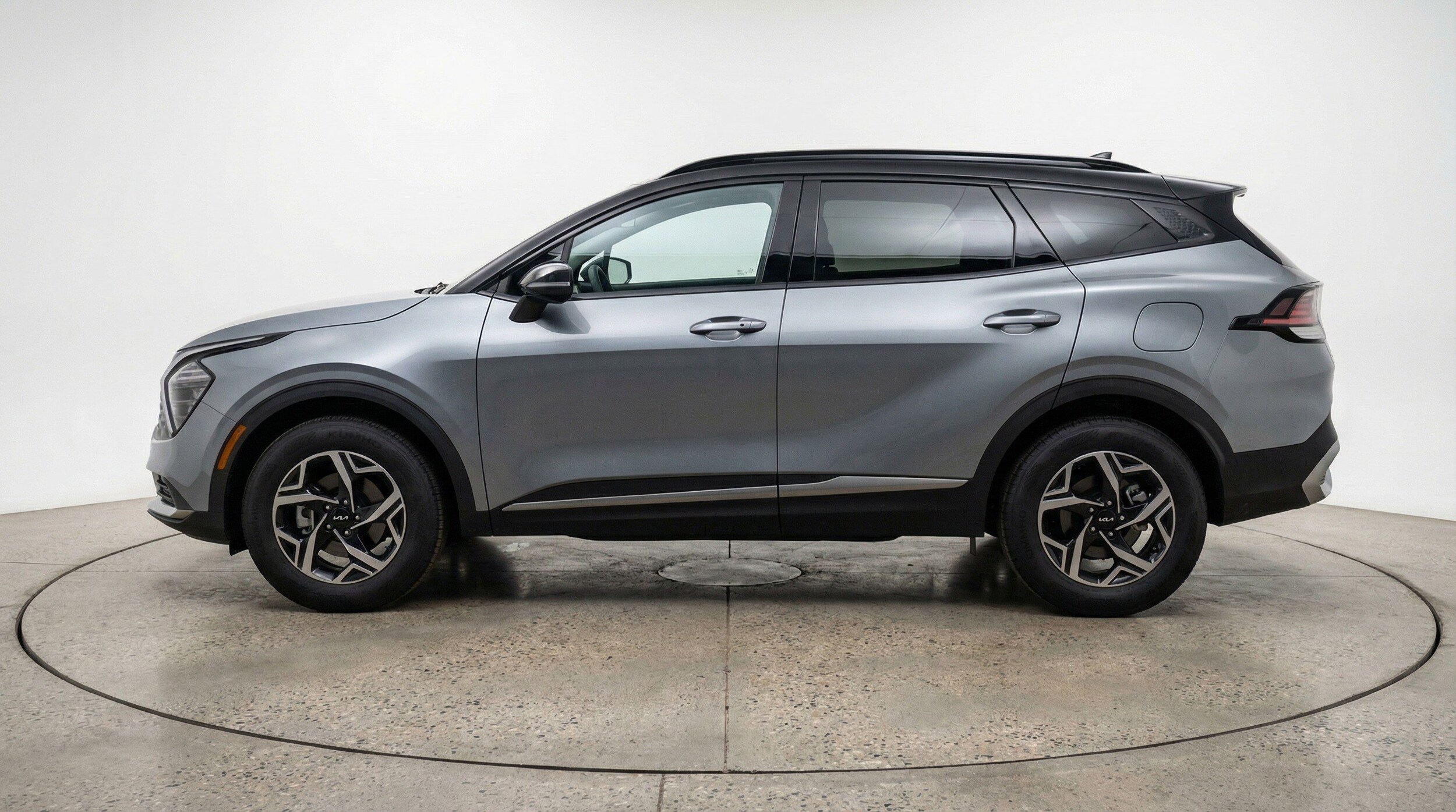 Thumbnail: 2025 Kia Sportage - 5