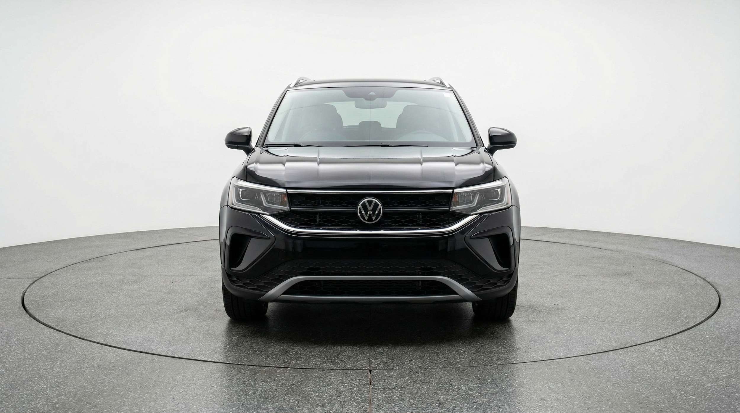 Thumbnail: 2025 Volkswagen Taos - 2