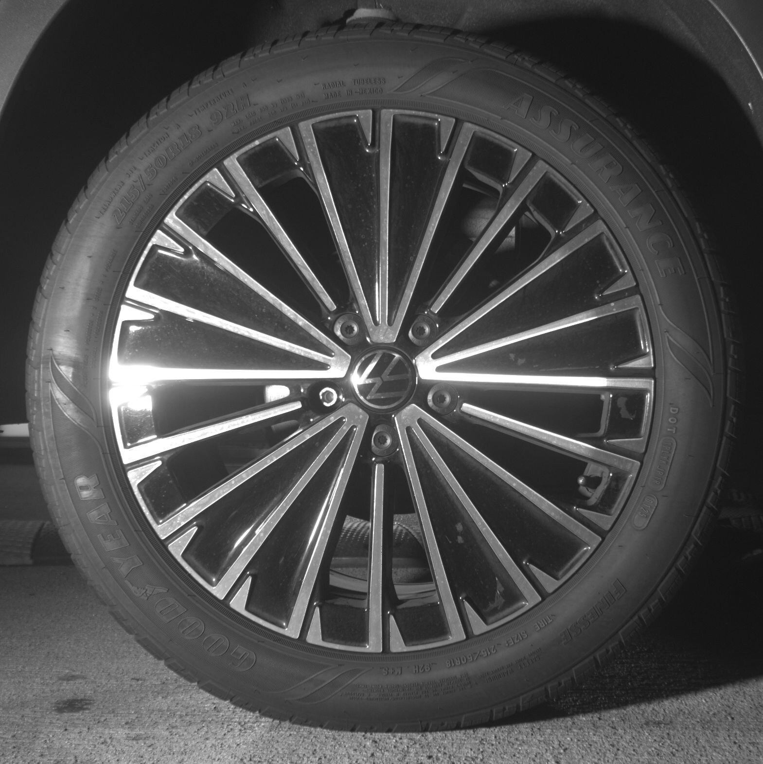 Thumbnail: 2025 Volkswagen Taos - 12