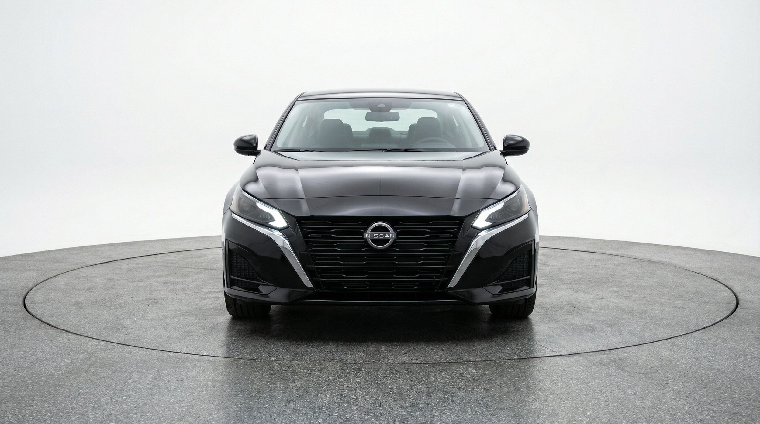 Thumbnail: 2025 Nissan Altima - 2