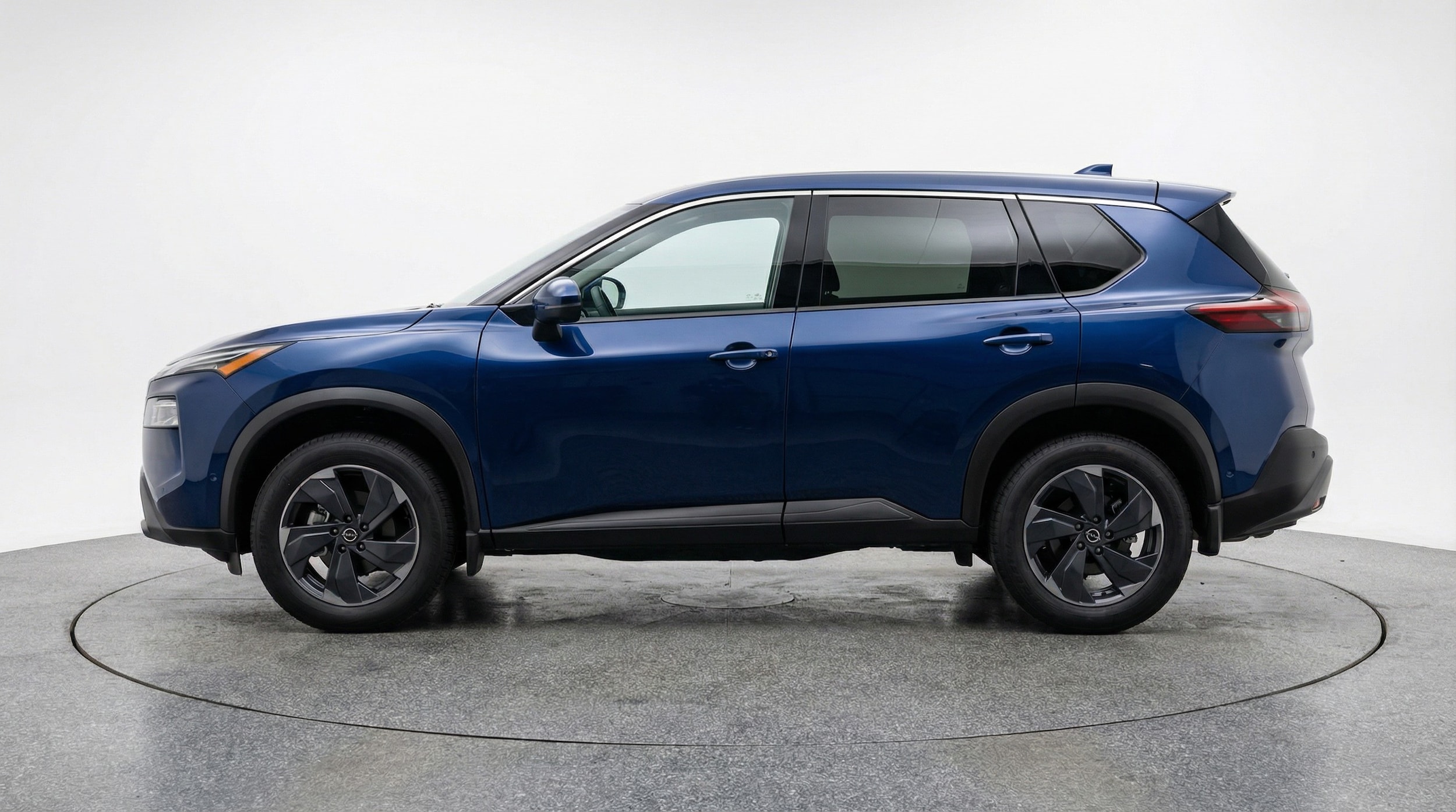 Thumbnail: 2025 Nissan Rogue - 4