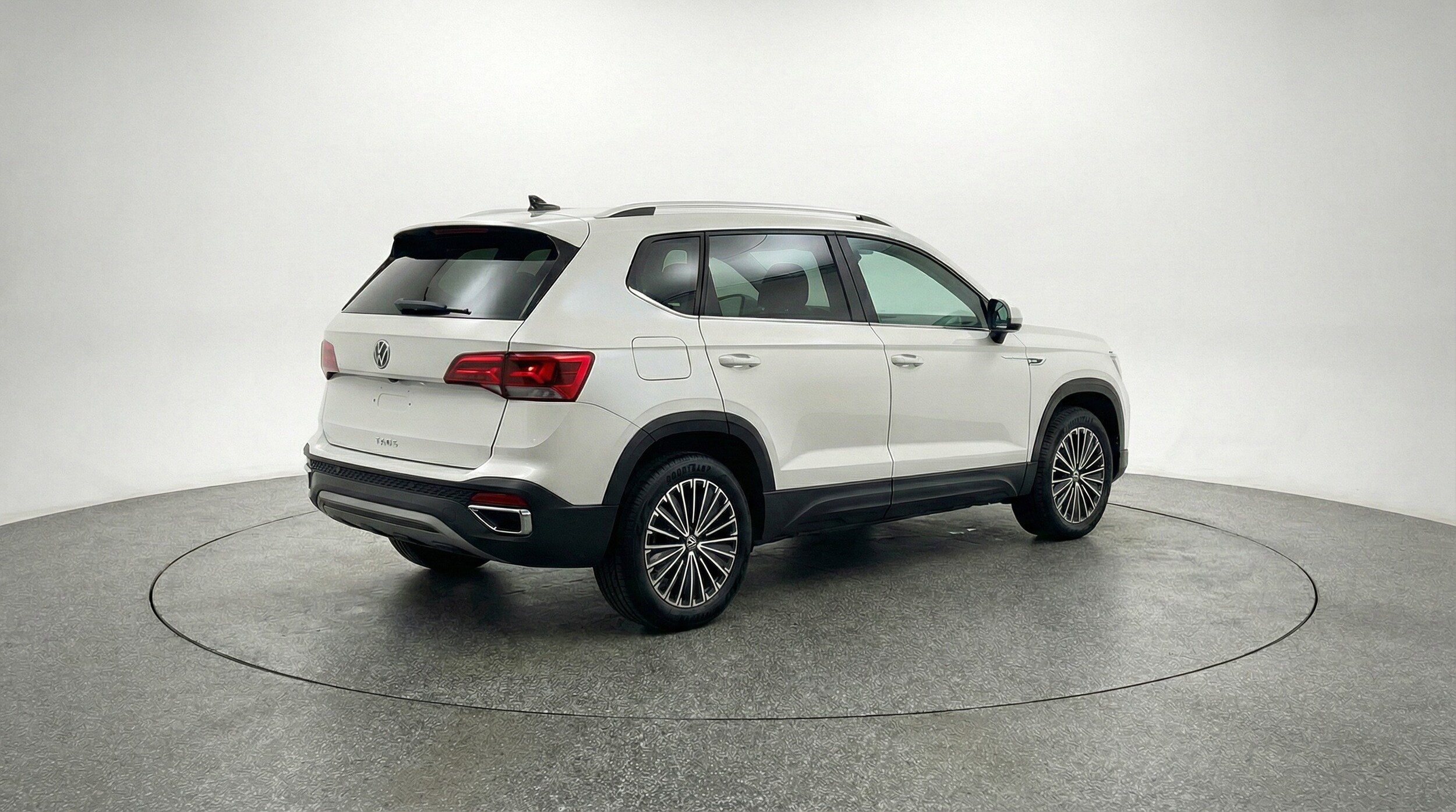 Thumbnail: 2025 Volkswagen Taos - 9