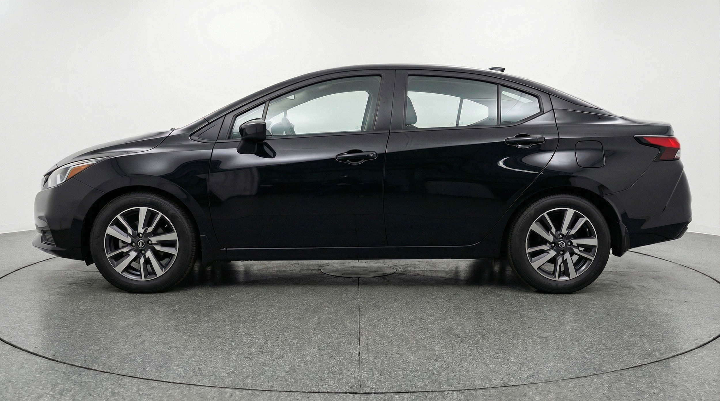 Thumbnail: 2025 Nissan Versa - 5