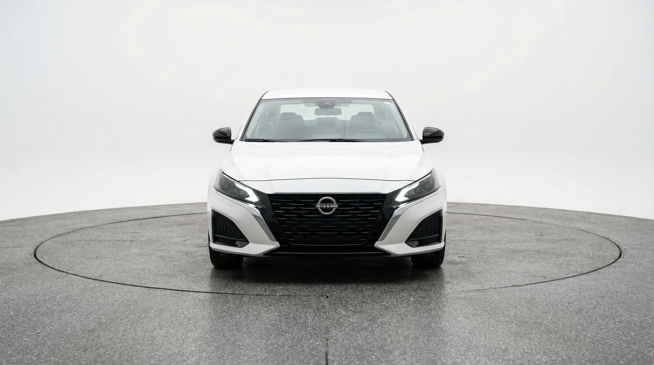 Thumbnail: 2025 Nissan Altima - 2