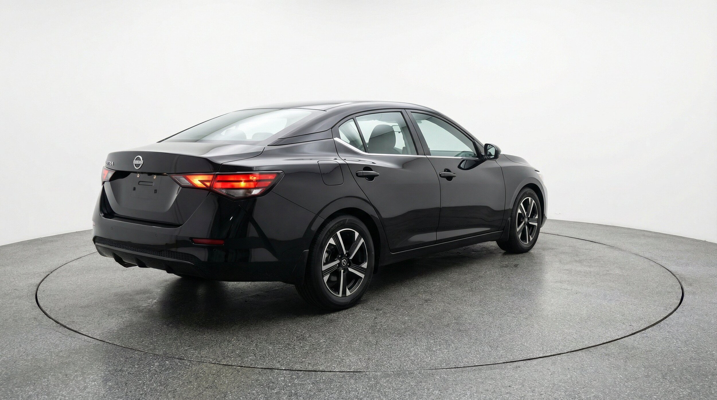 Thumbnail: 2025 Nissan Sentra - 9